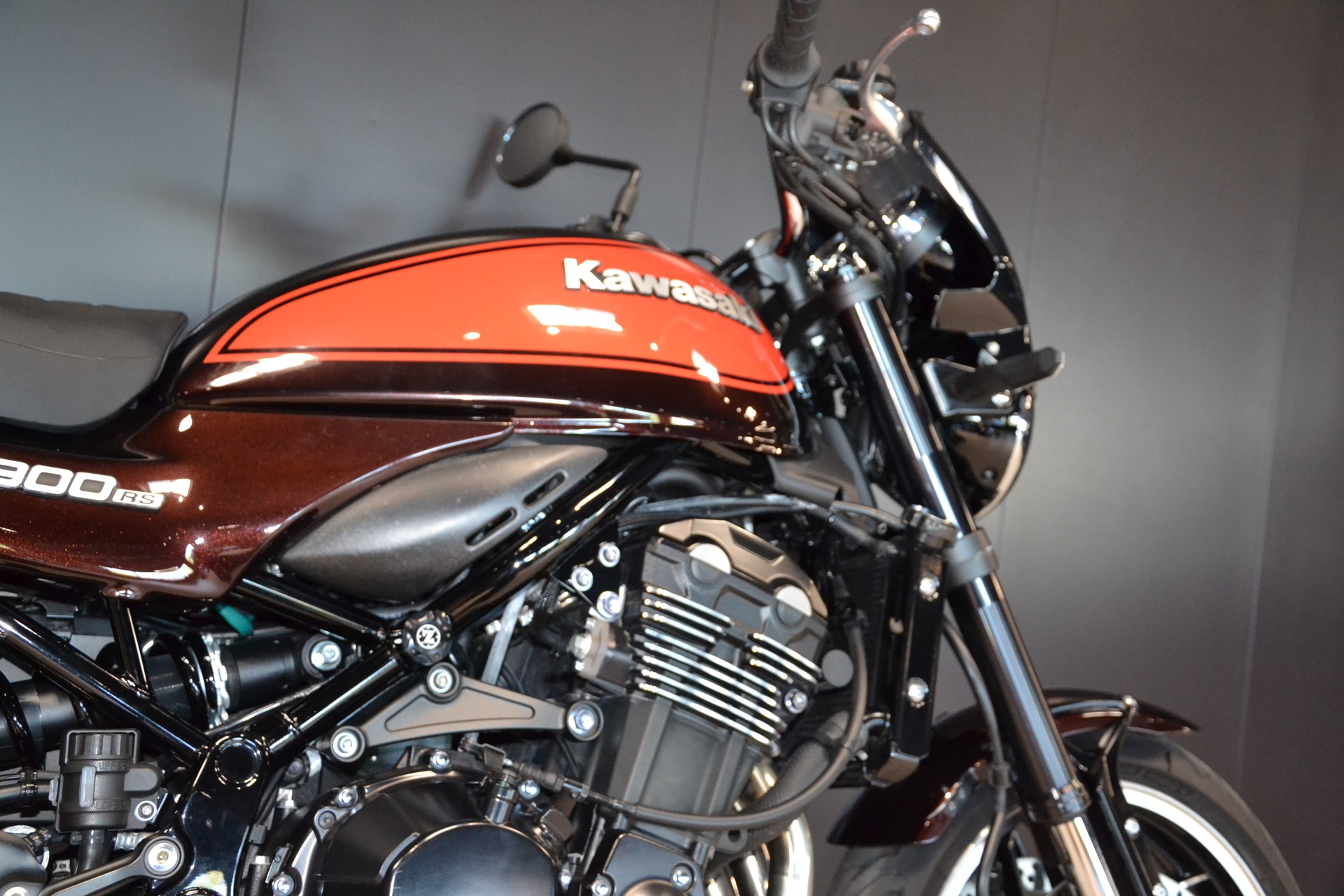 KAWASAKI Z 900 RS-image-14