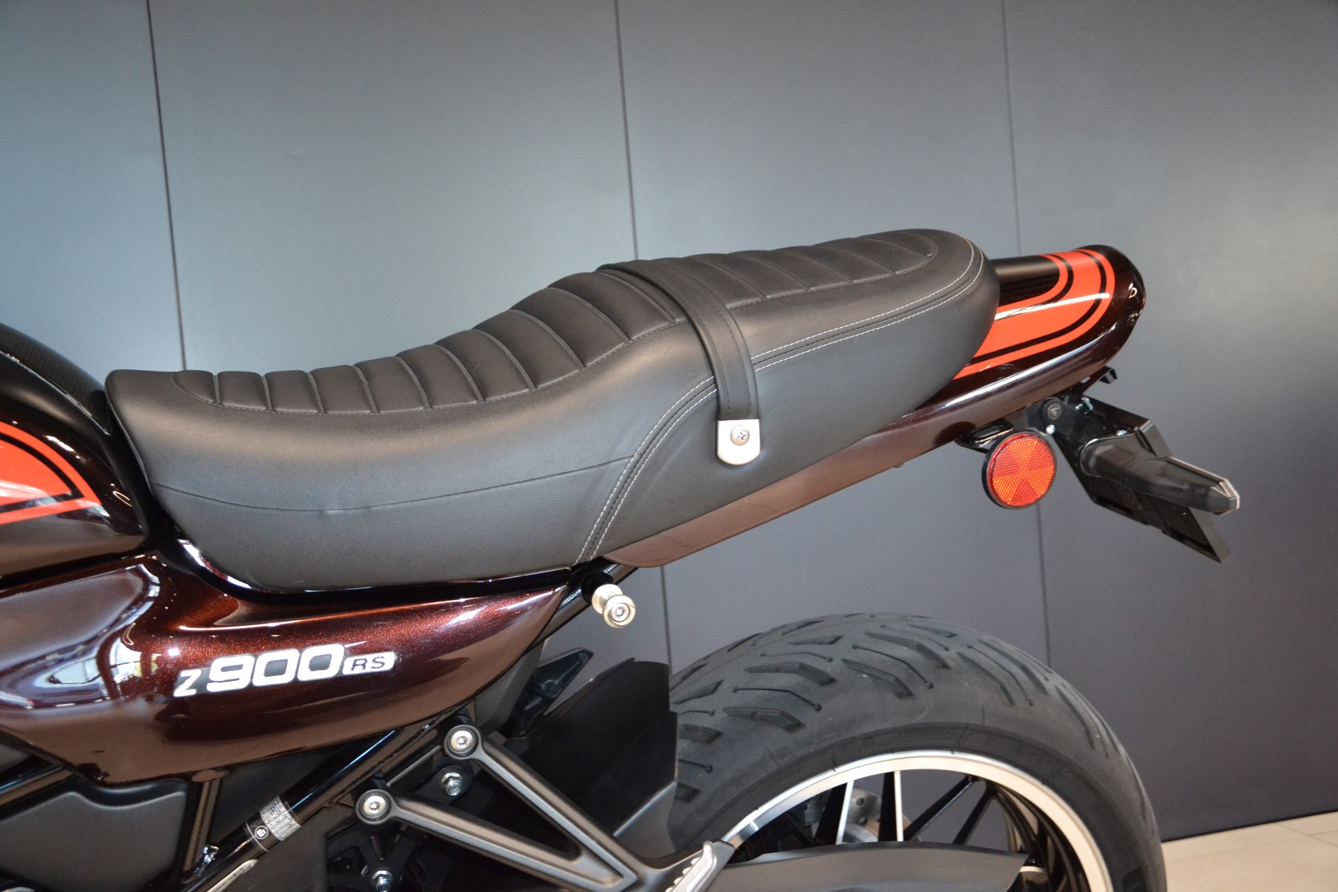 KAWASAKI Z 900 RS-image-13
