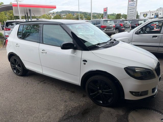 SKODA Fabia 1.2 TSI Monte Carlo-showroom-element-2