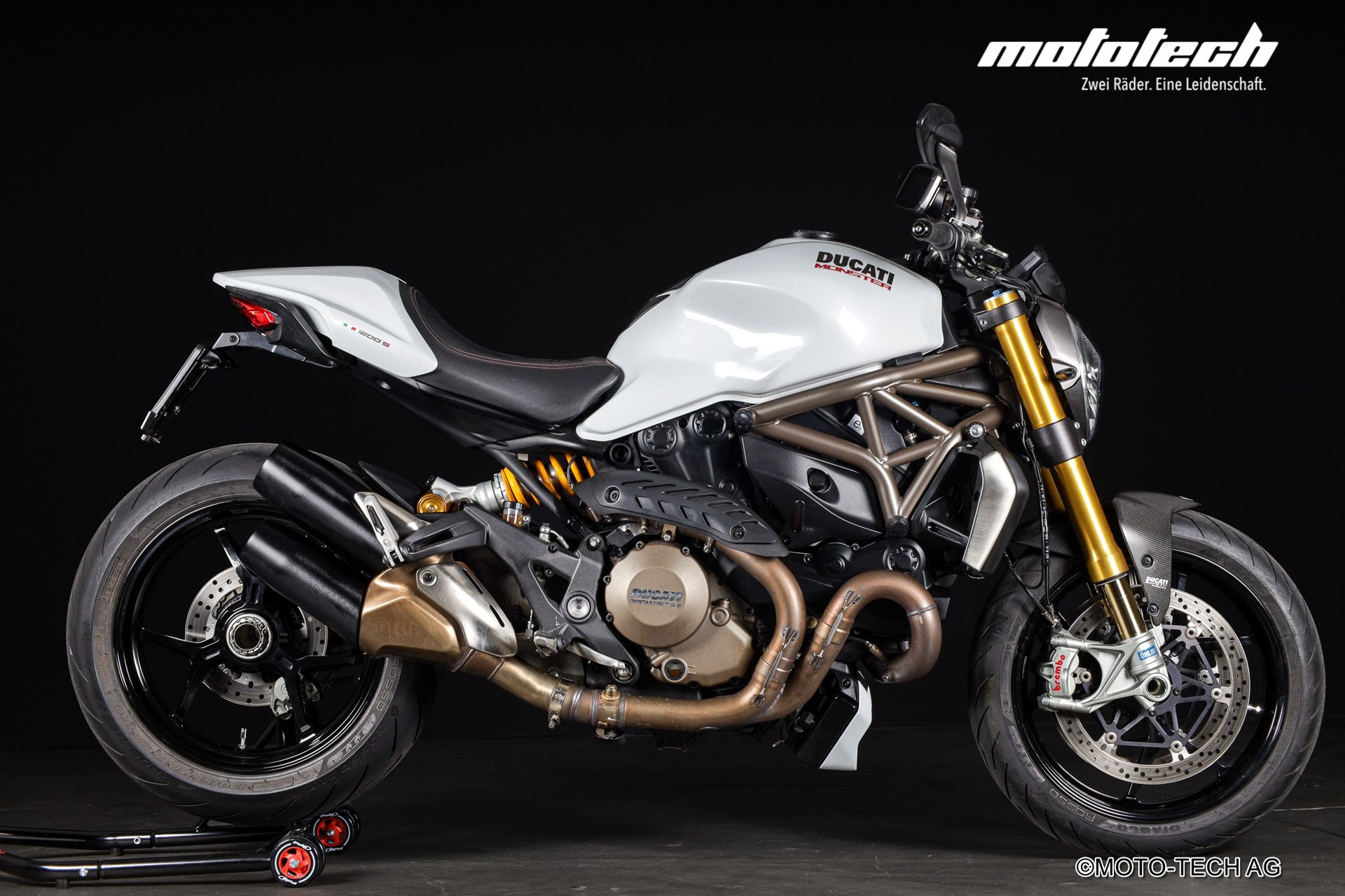 DUCATI Monster 1200 S ABS-image-1