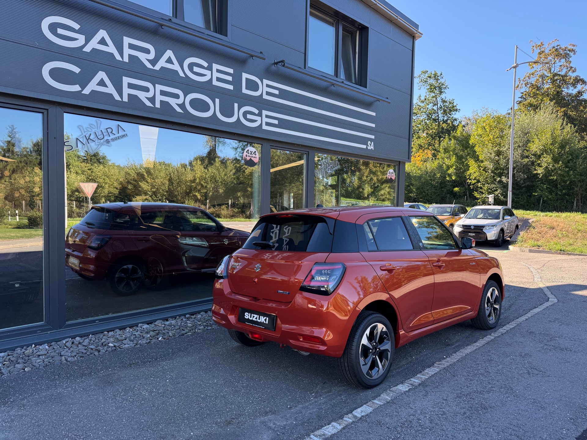 SUZUKI Swift 1.2 Piz Sulai Hybrid Top 4x4-image-5