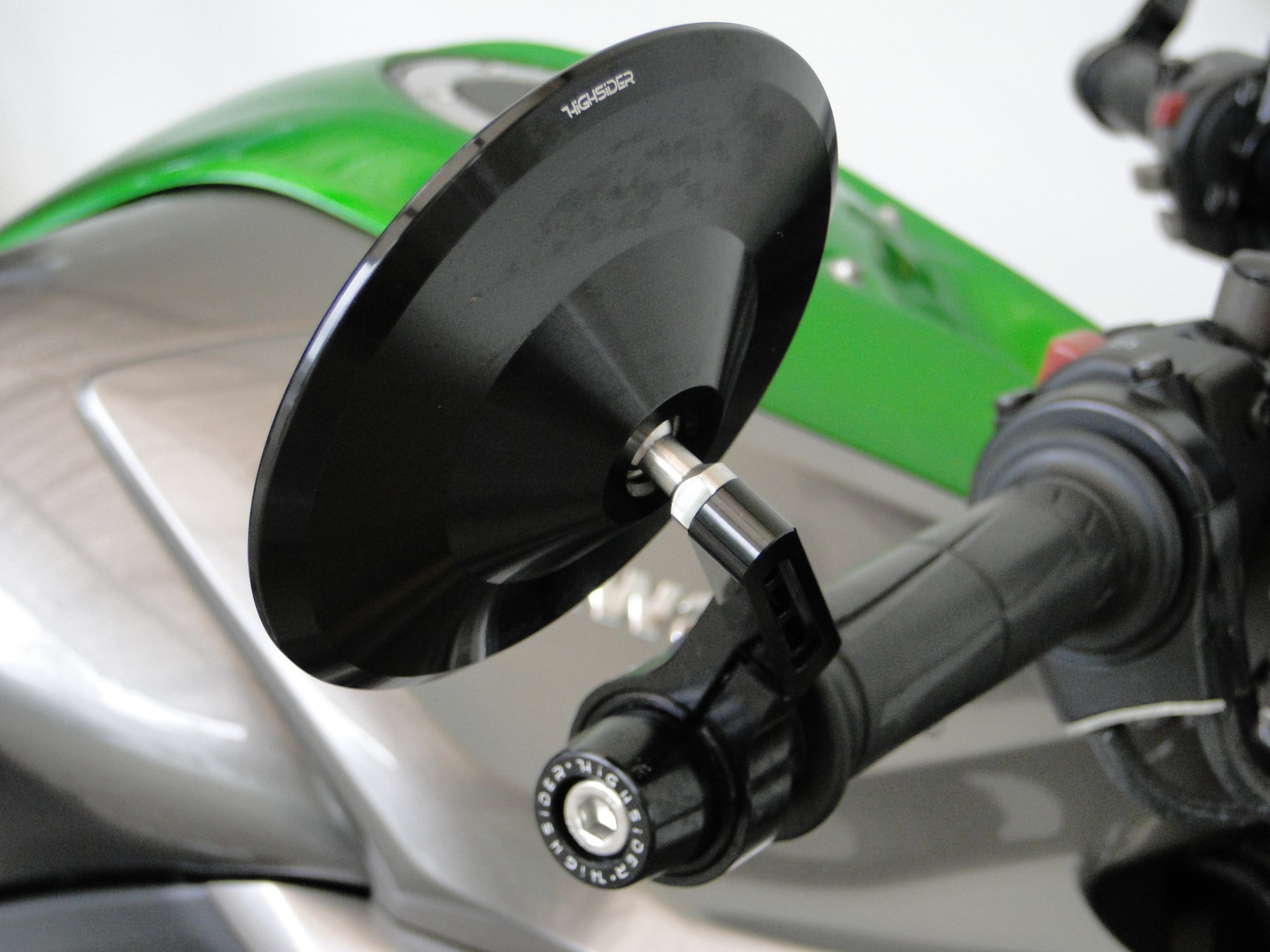 KAWASAKI Z 1000-image-5