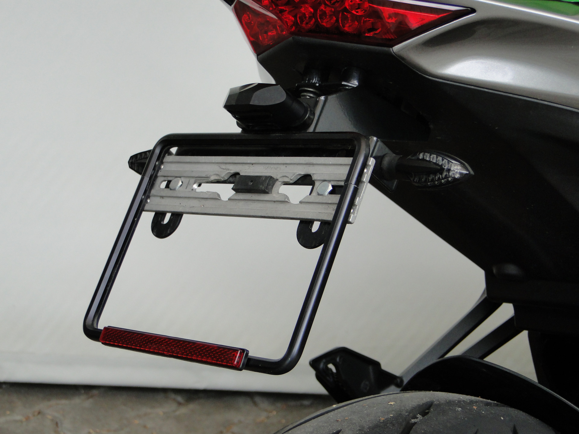 KAWASAKI Z 1000-image-7