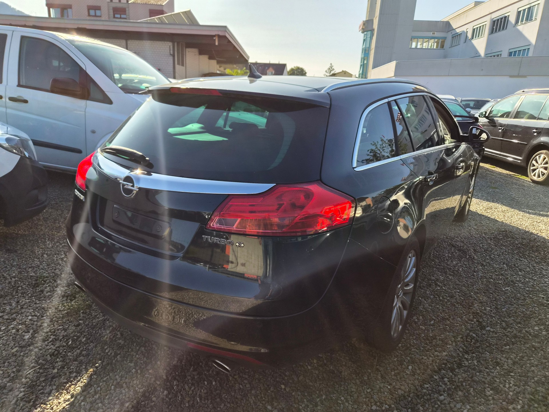 OPEL Insignia ST 2.0 Turbo Edition 4WD Aut.-showroom-element-3