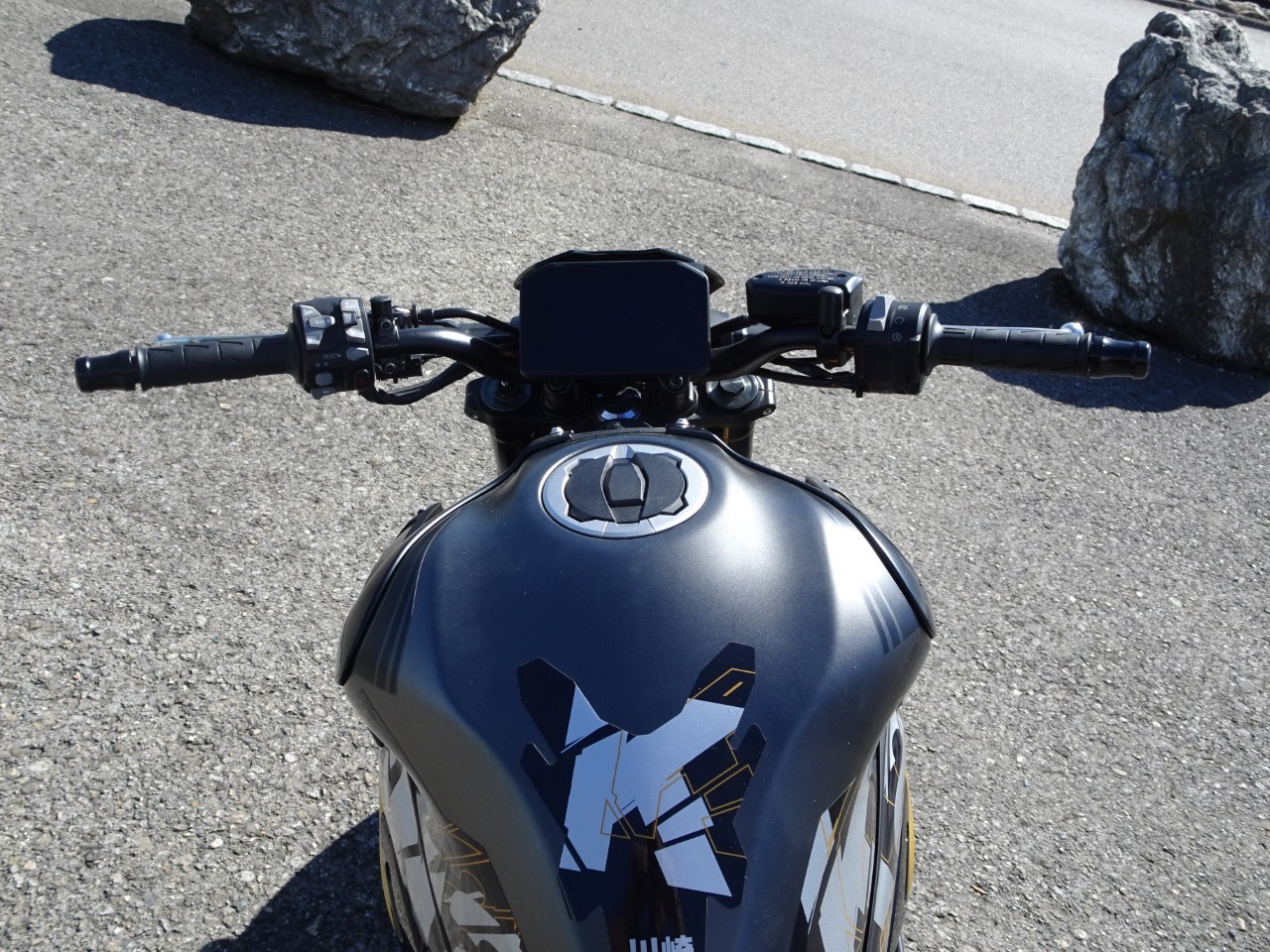 KAWASAKI Z 900 (35kW) Déco-image-5