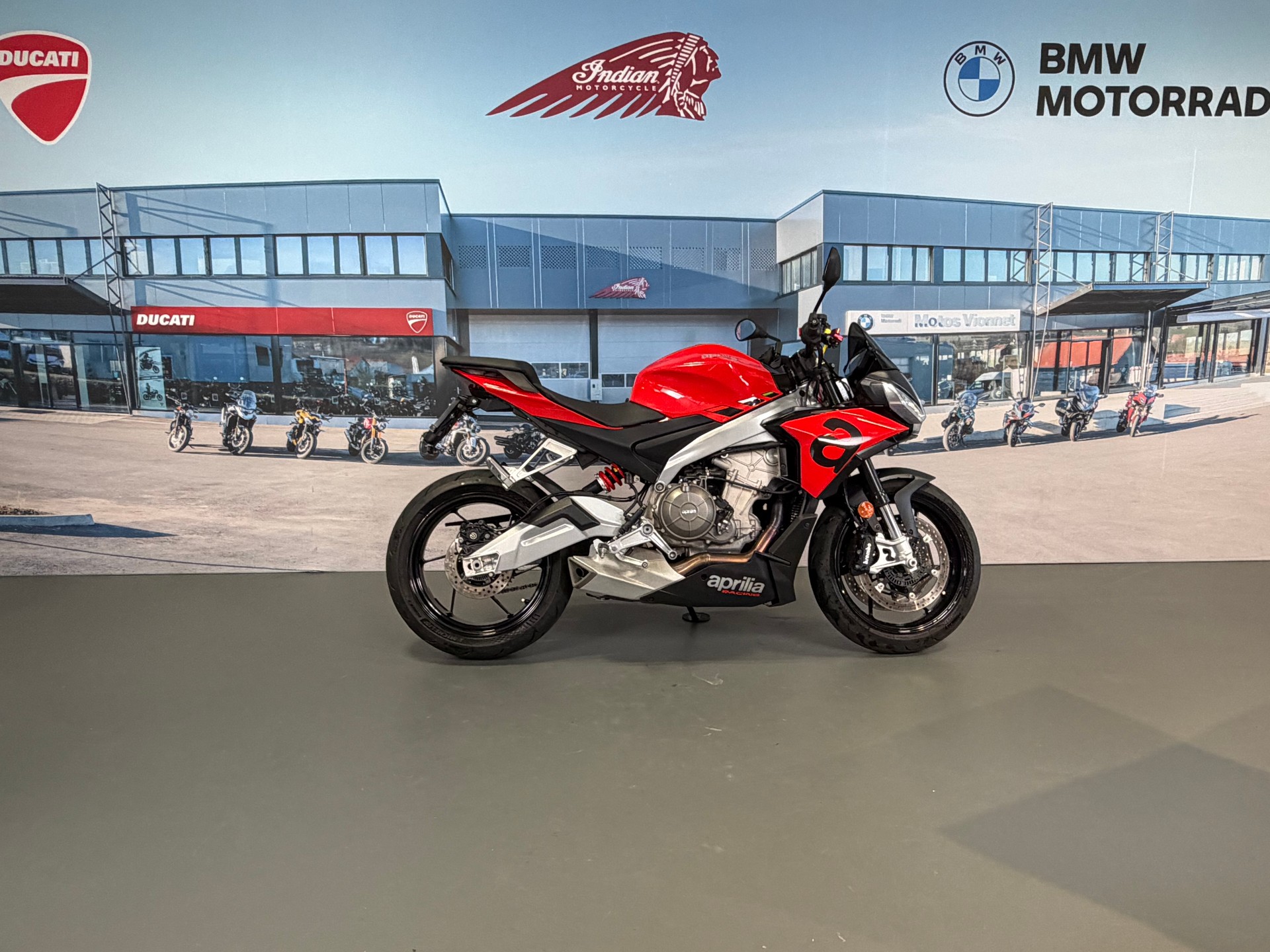 APRILIA Tuono 660-image-5