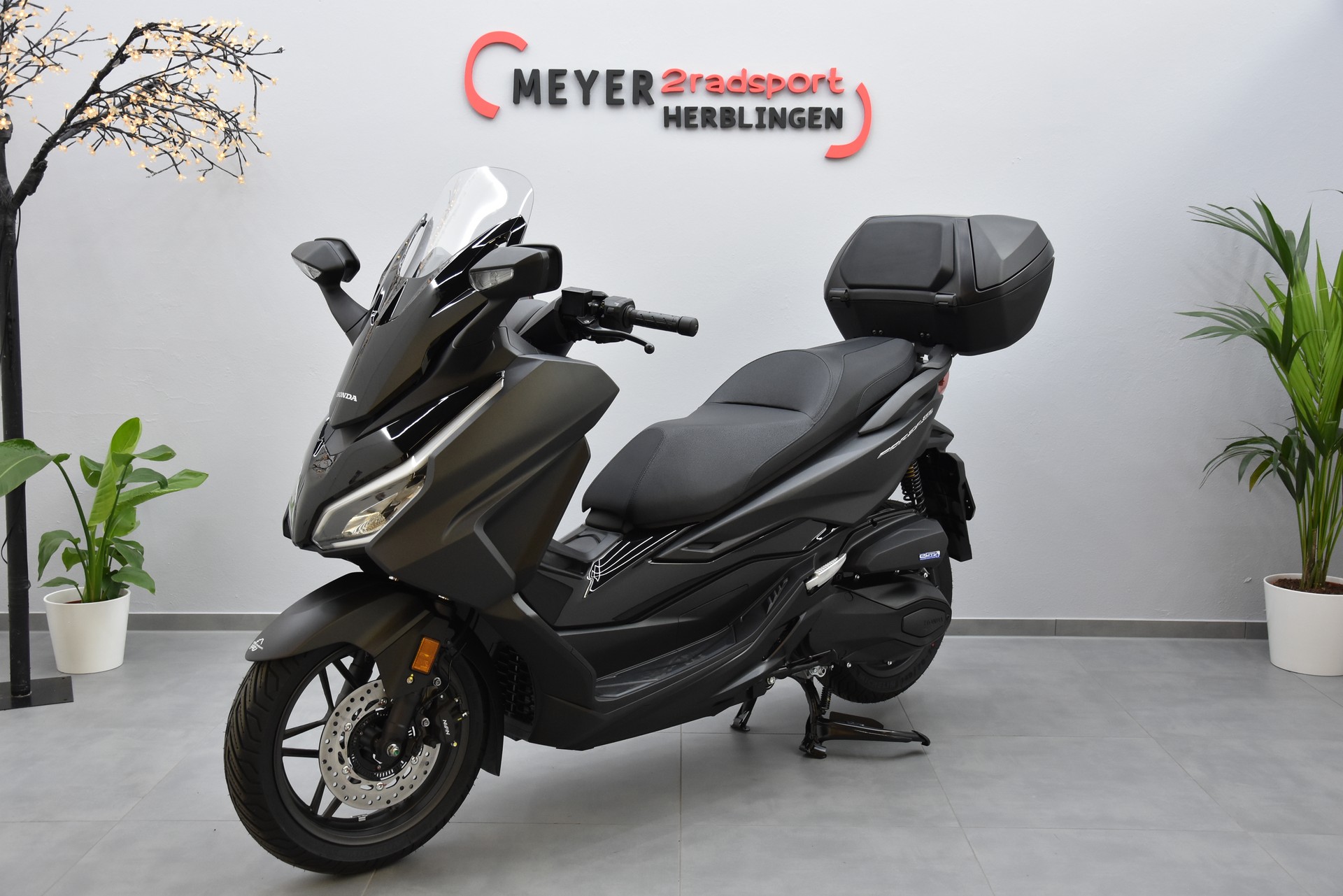 HONDA NSS 350 Smart Top Box-image-4