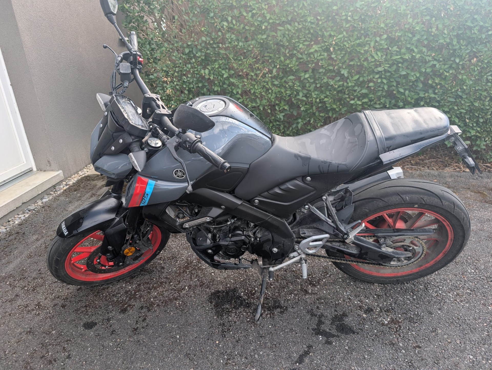 YAMAHA MT-125-image-1