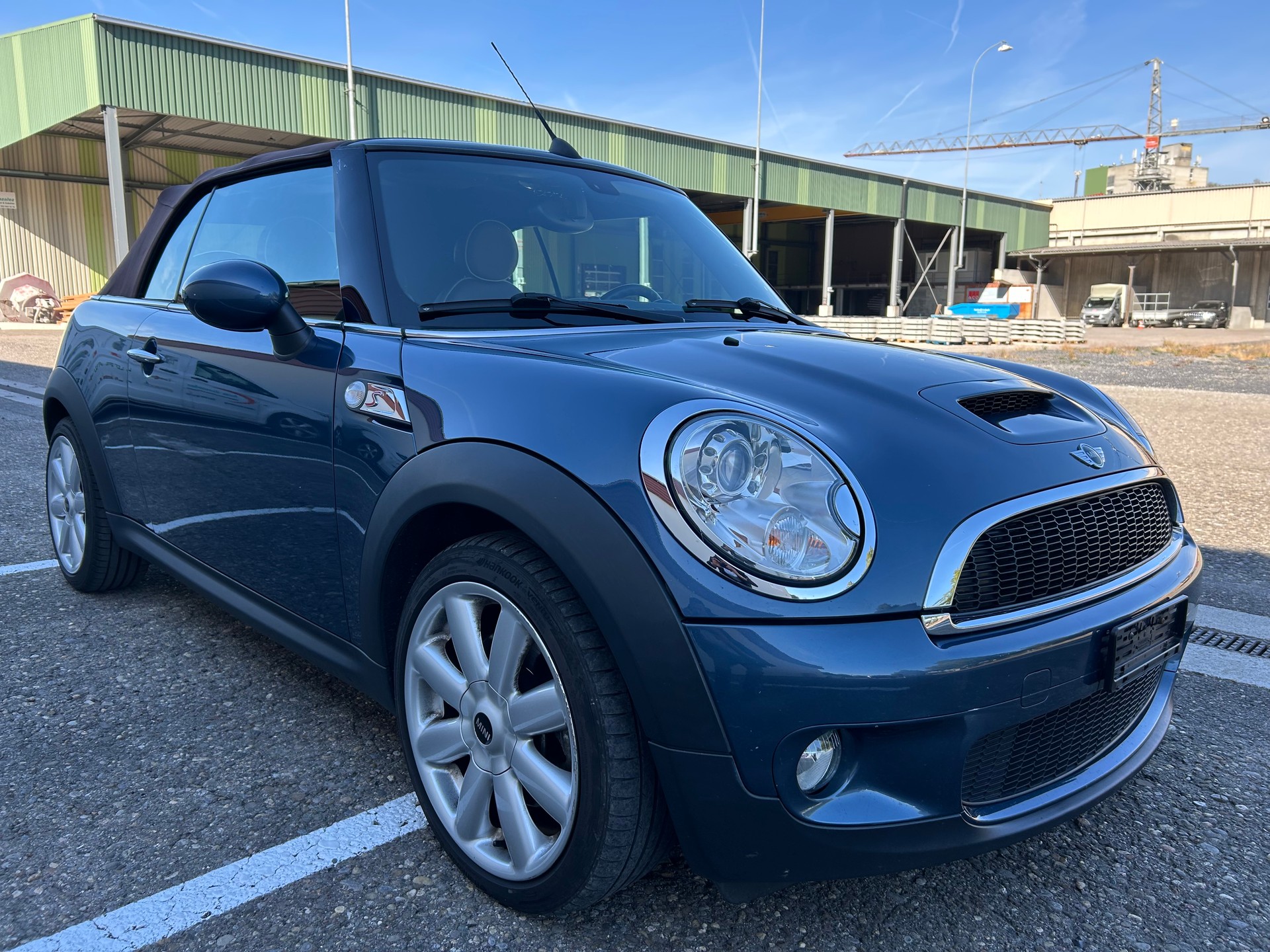 MINI Cooper S Cabriolet Steptronic-showroom-element-1
