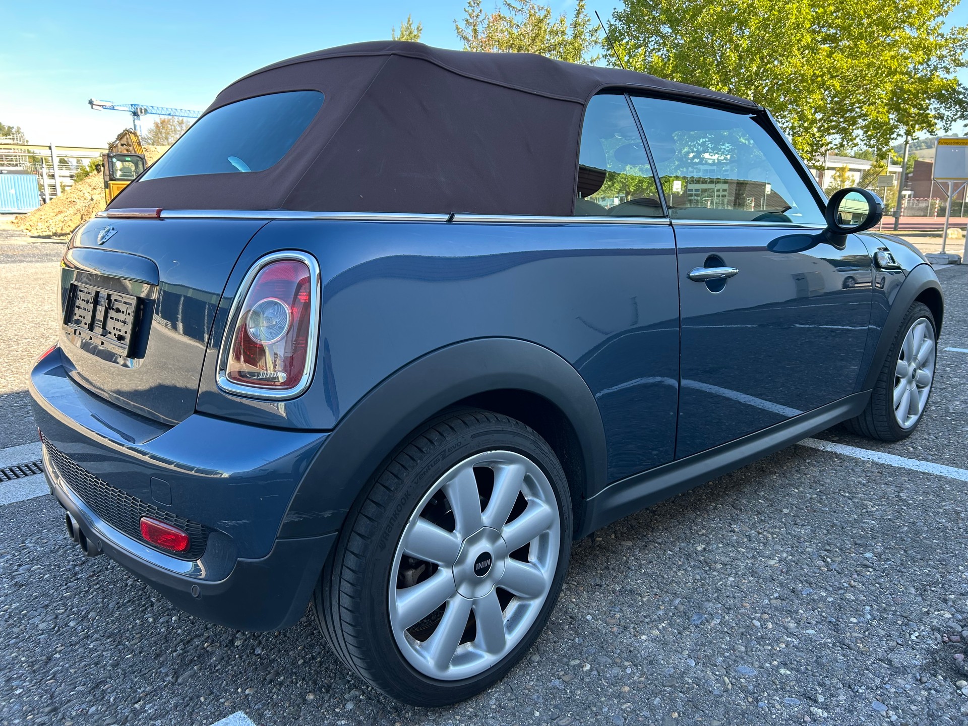 MINI Cooper S Cabriolet Steptronic-showroom-element-2