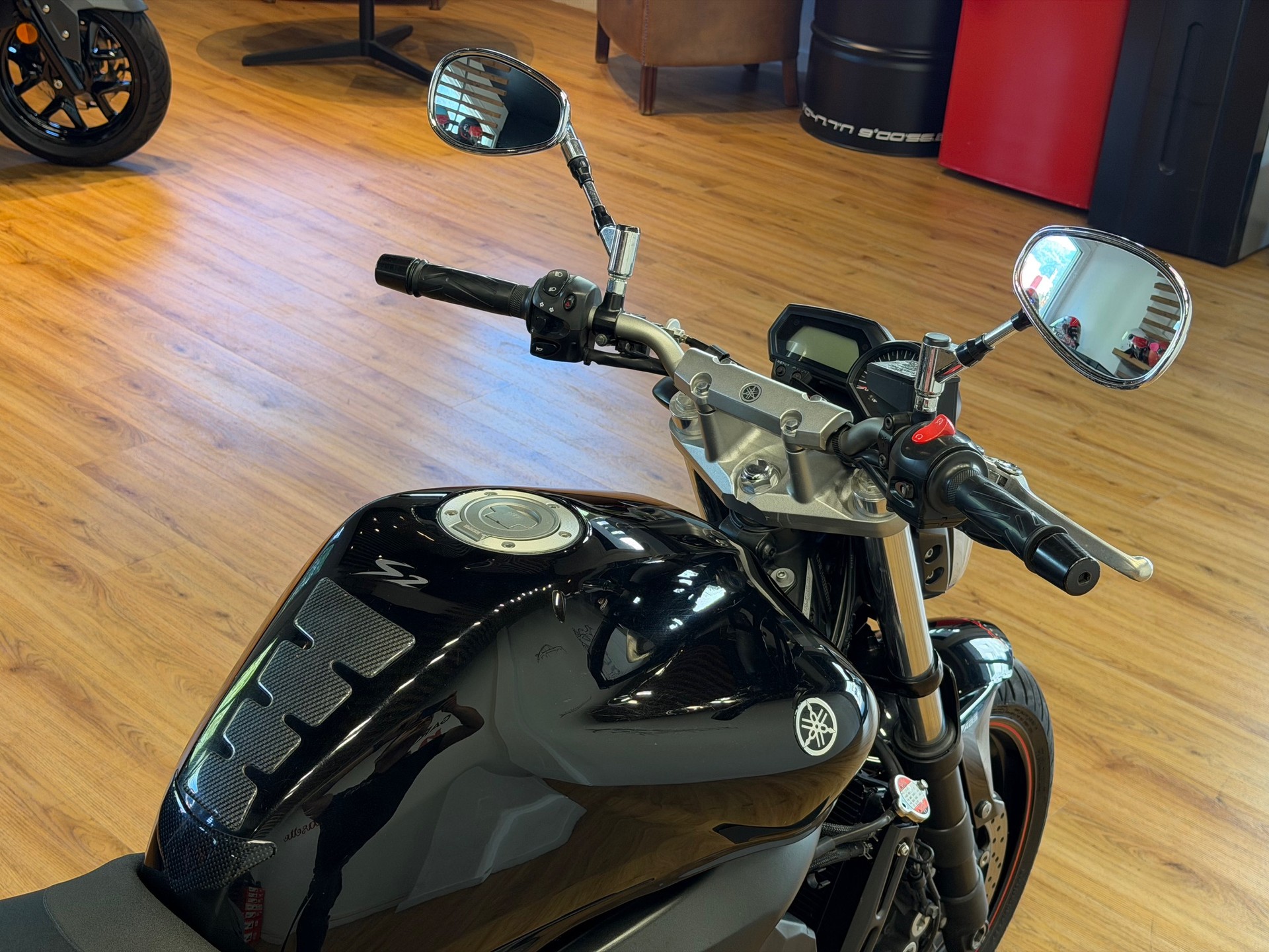 YAMAHA FZ6 N S2 ABS (25kW)-image-5