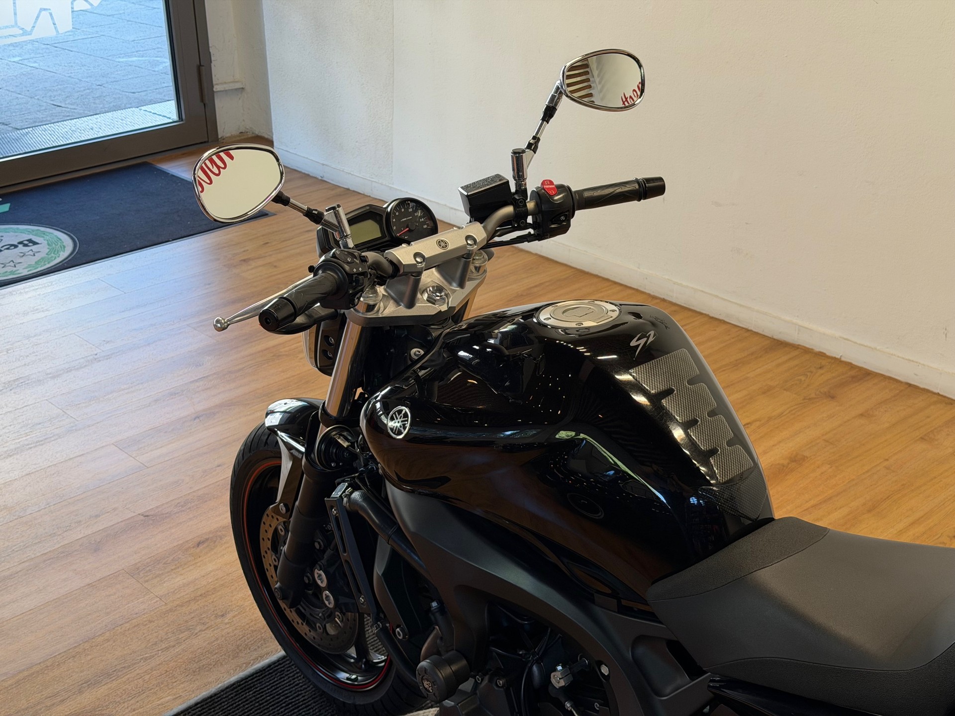 YAMAHA FZ6 N S2 ABS (25kW)-image-7
