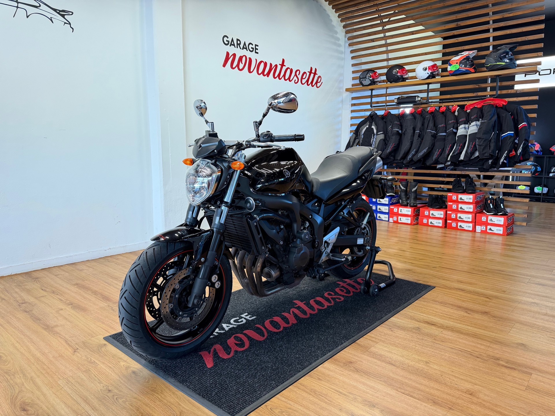 YAMAHA FZ6 N S2 ABS (25kW)-image-0