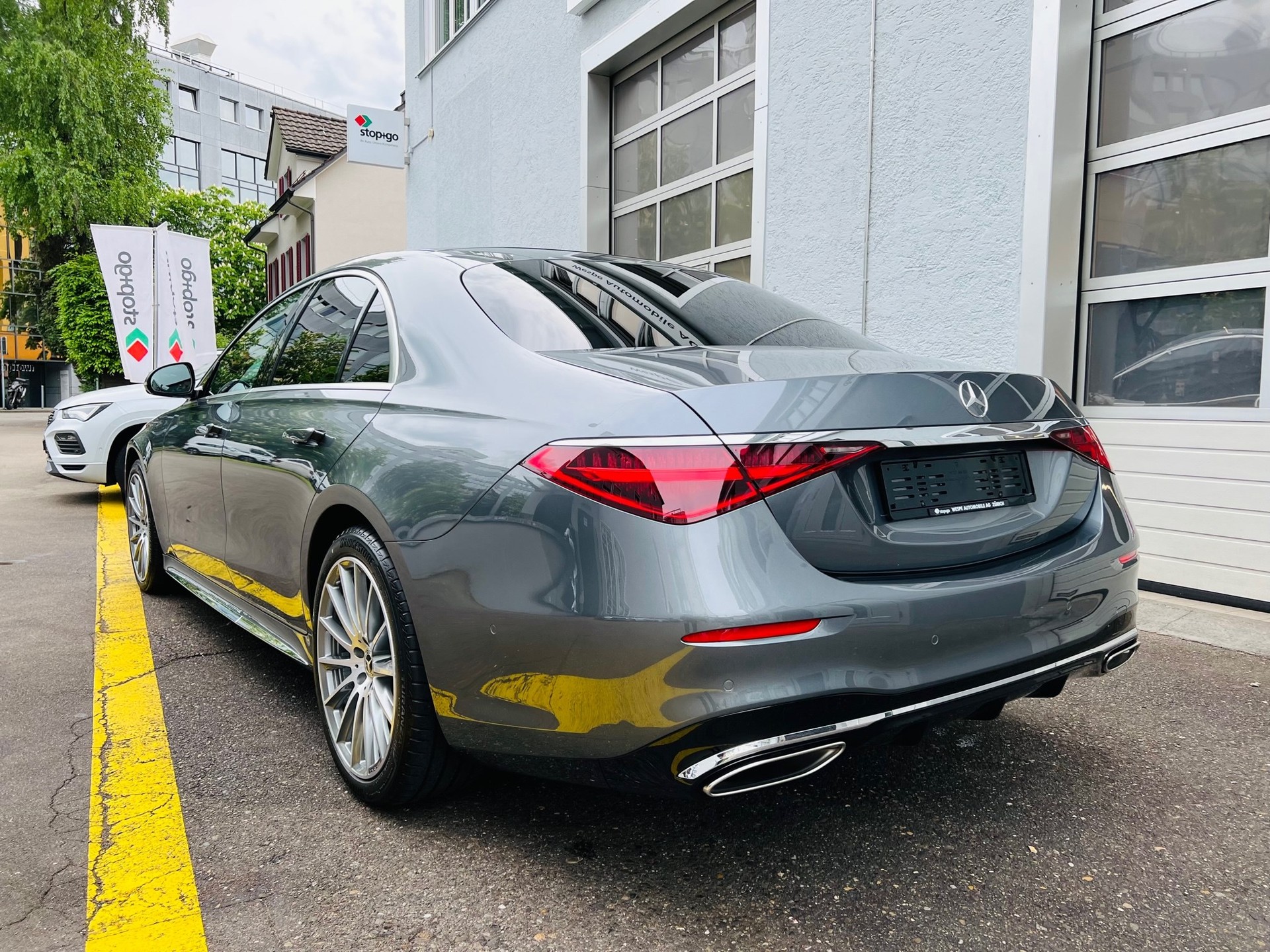 MERCEDES-BENZ S 450 4Matic AMG Line 9G-Tronic-image-4