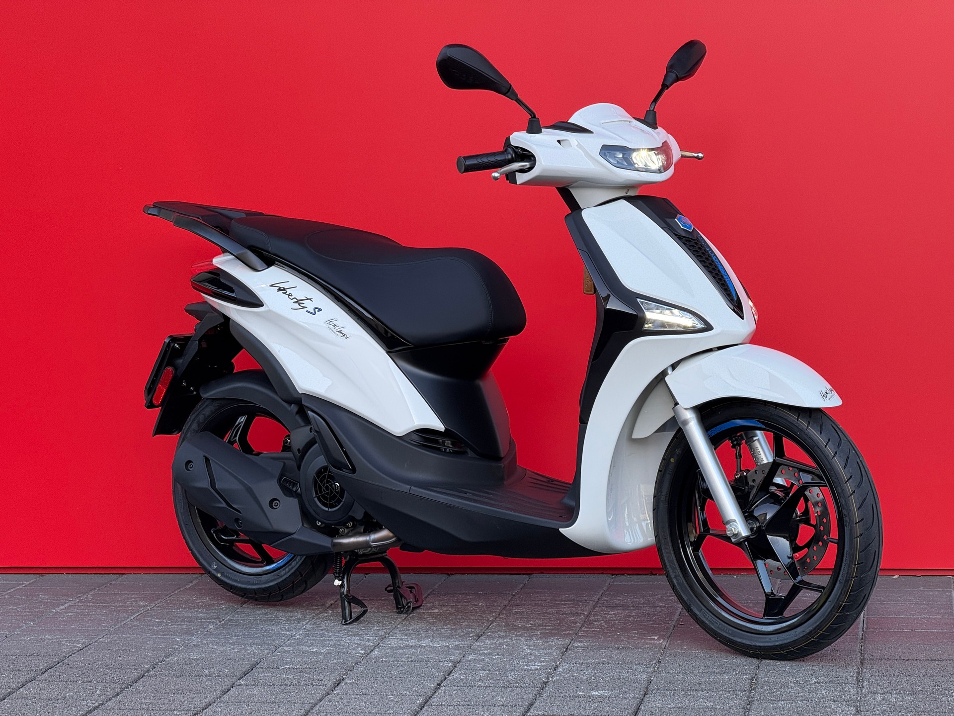 PIAGGIO Liberty 125 Sport E5+-image-11