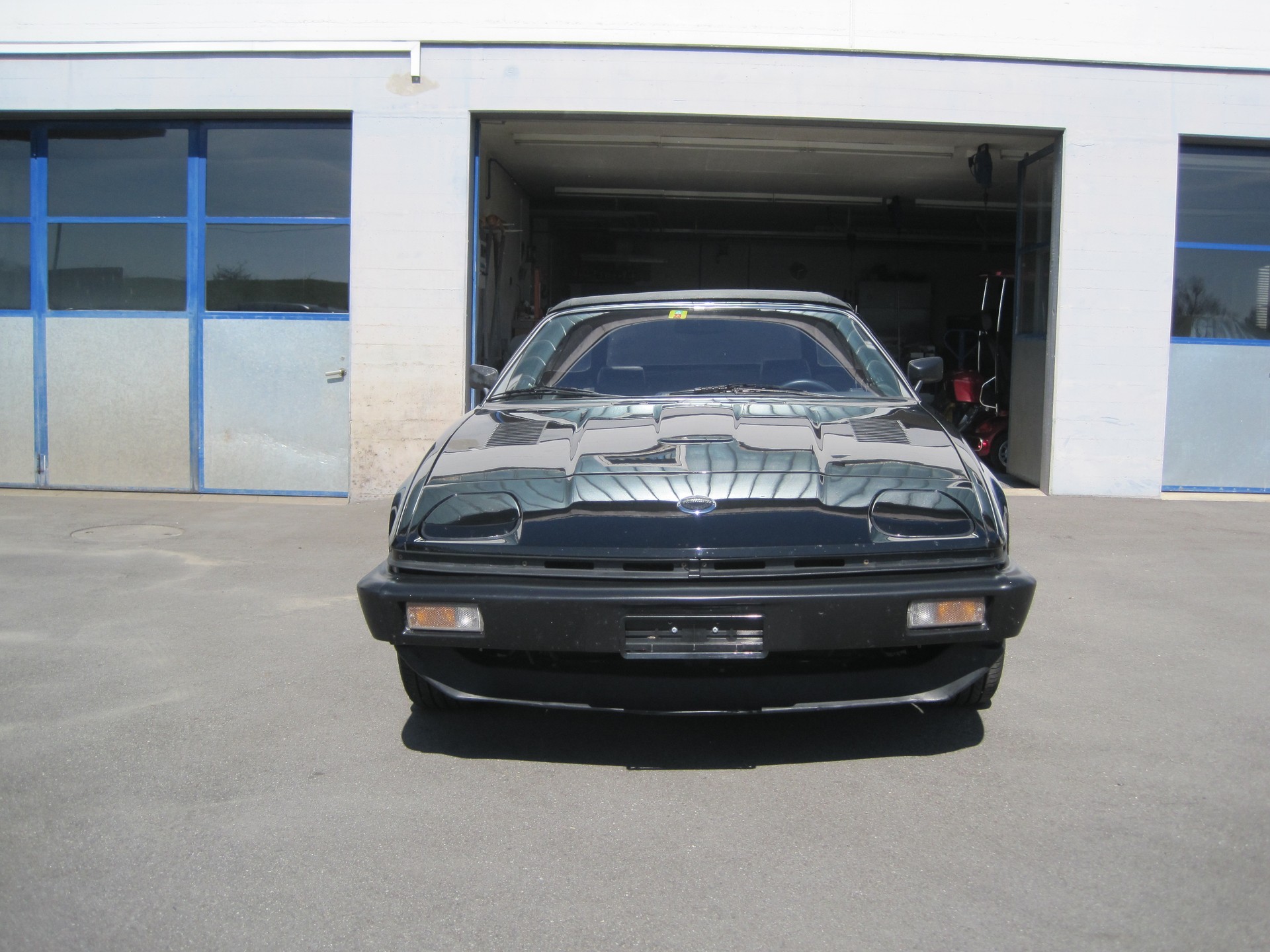 TRIUMPH TR7-image-1