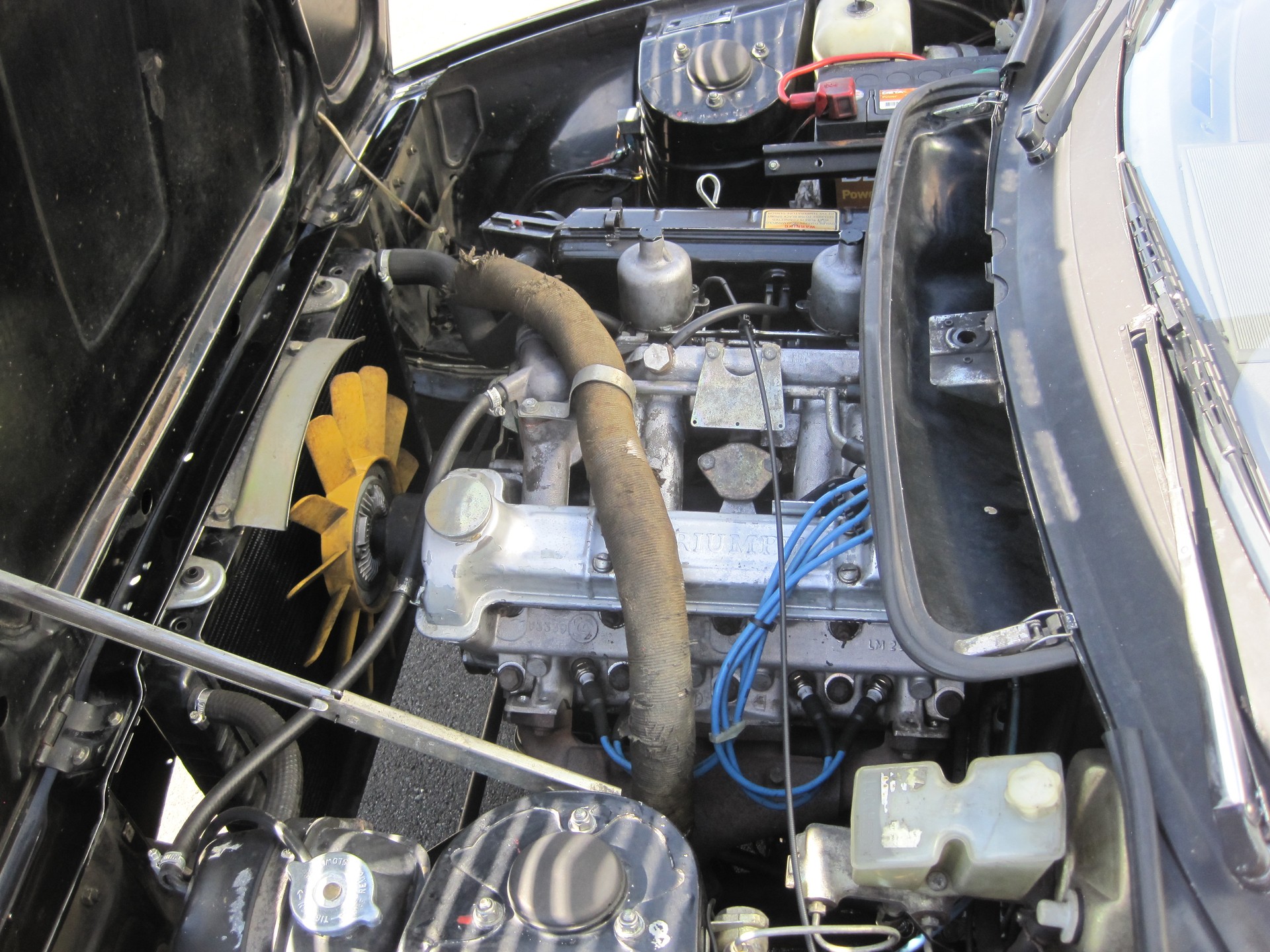 TRIUMPH TR7-image-13