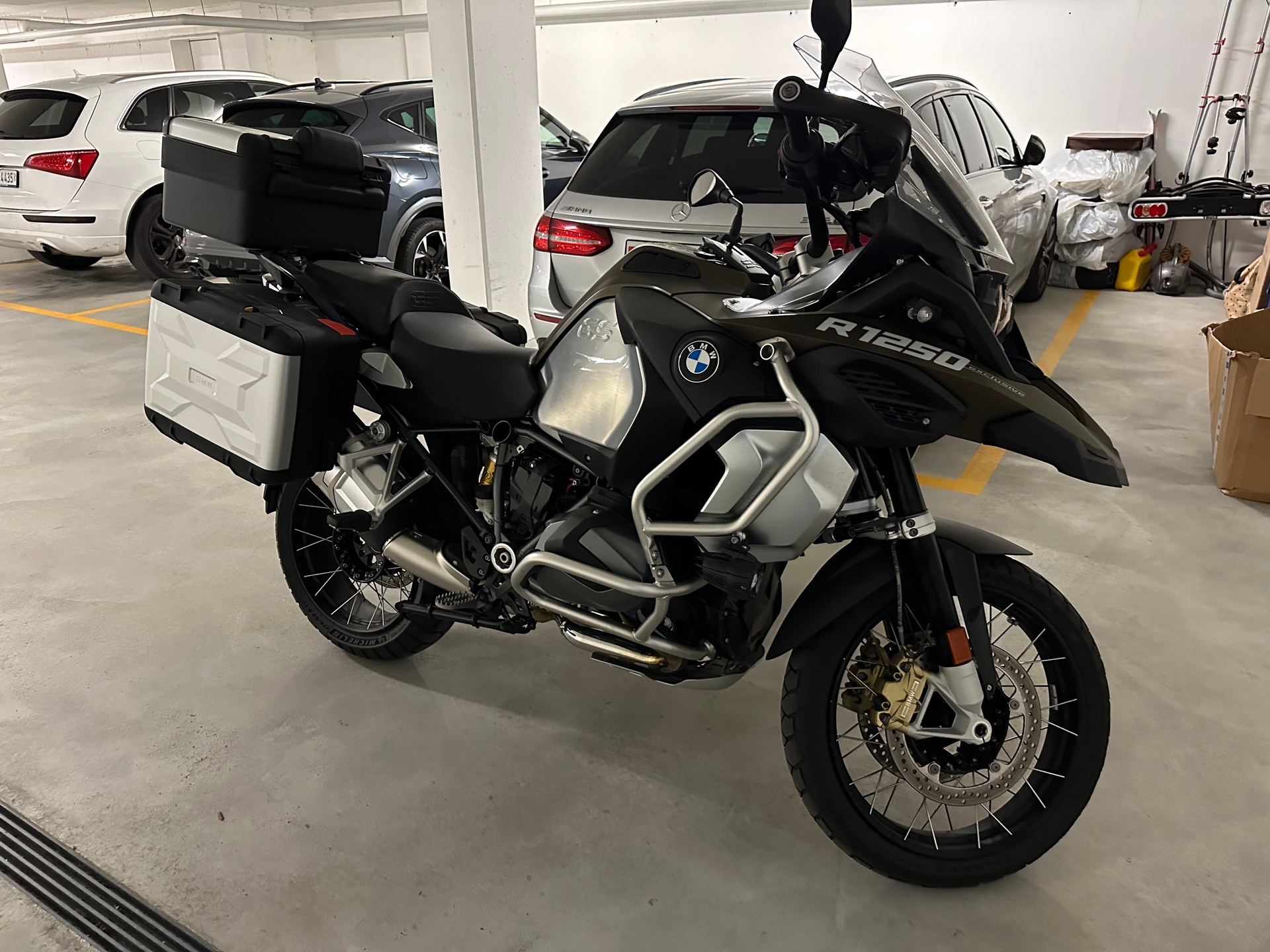 BMW R 1250 GS Adventure ABS-image-1
