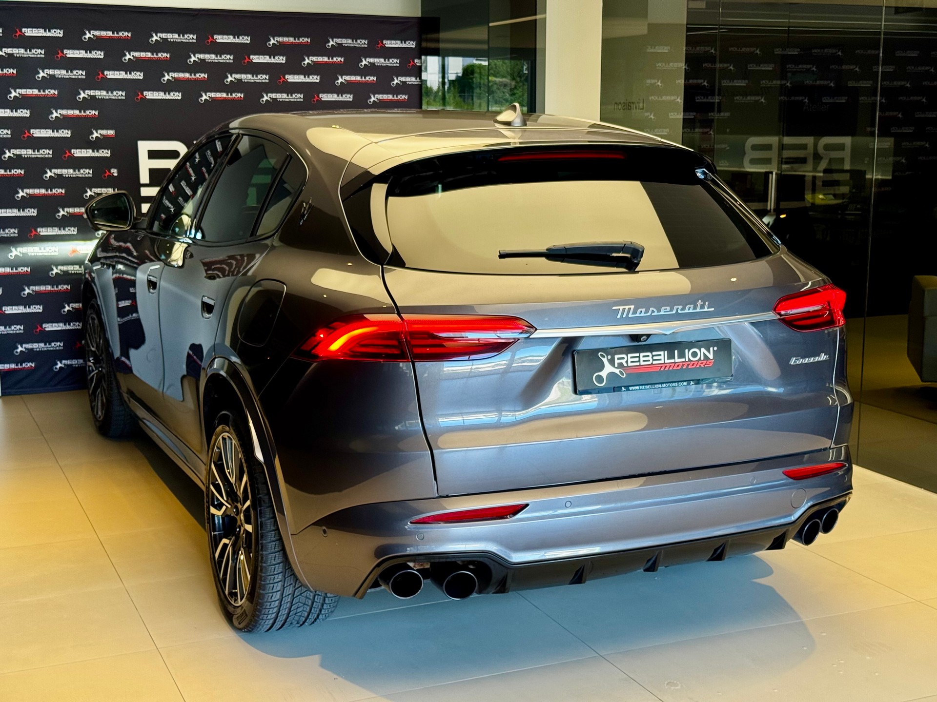 MASERATI Grecale 2.0 MHEV Modena Hybrid Automatica-image-4