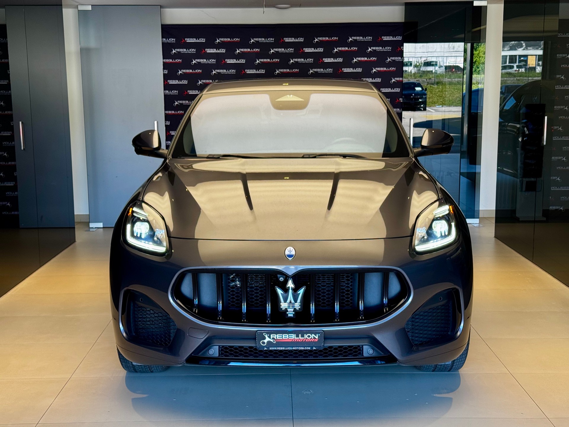 MASERATI Grecale 2.0 MHEV Modena Hybrid Automatica-image-1