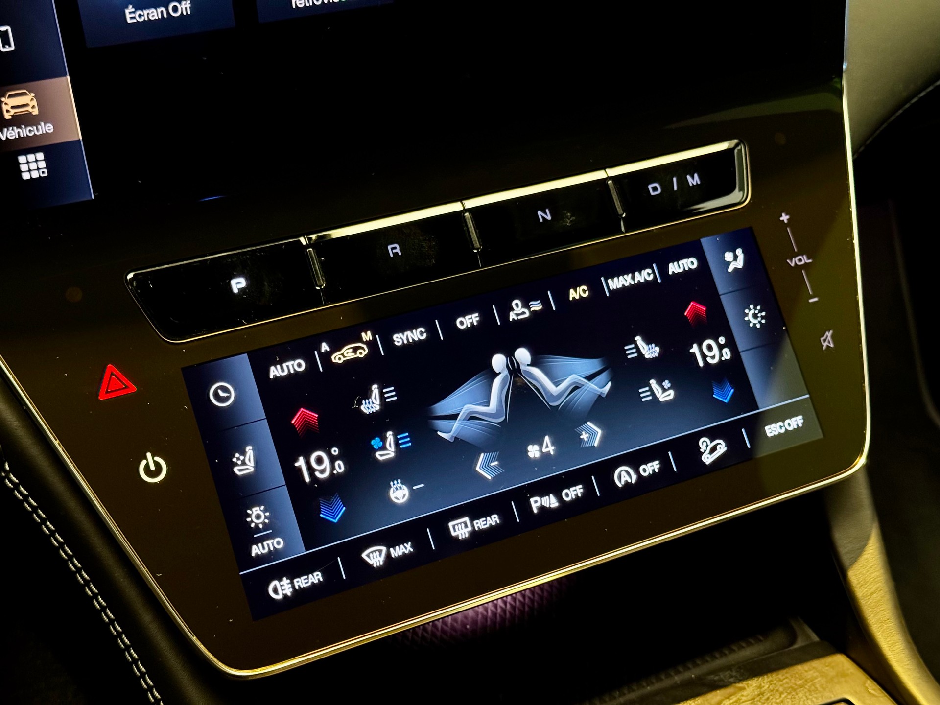 MASERATI Grecale 2.0 MHEV Modena Hybrid Automatica-image-15