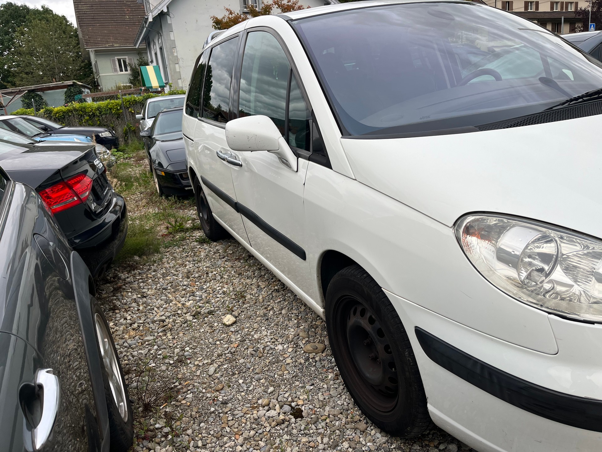 PEUGEOT 807 2.0 16V SR Family-image-5