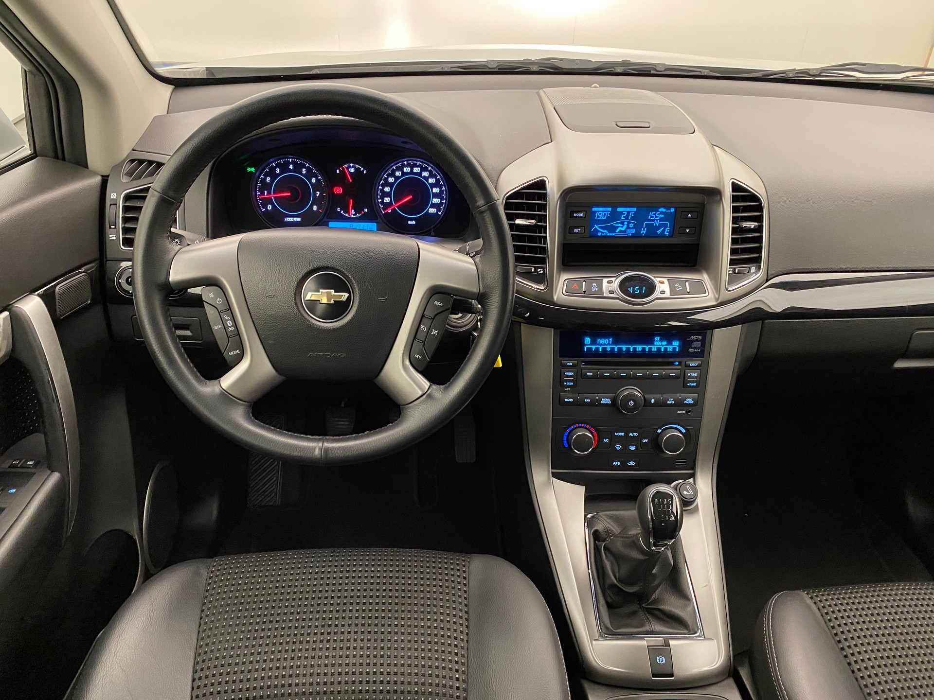 CHEVROLET Captiva 2.4 4x4-image-7
