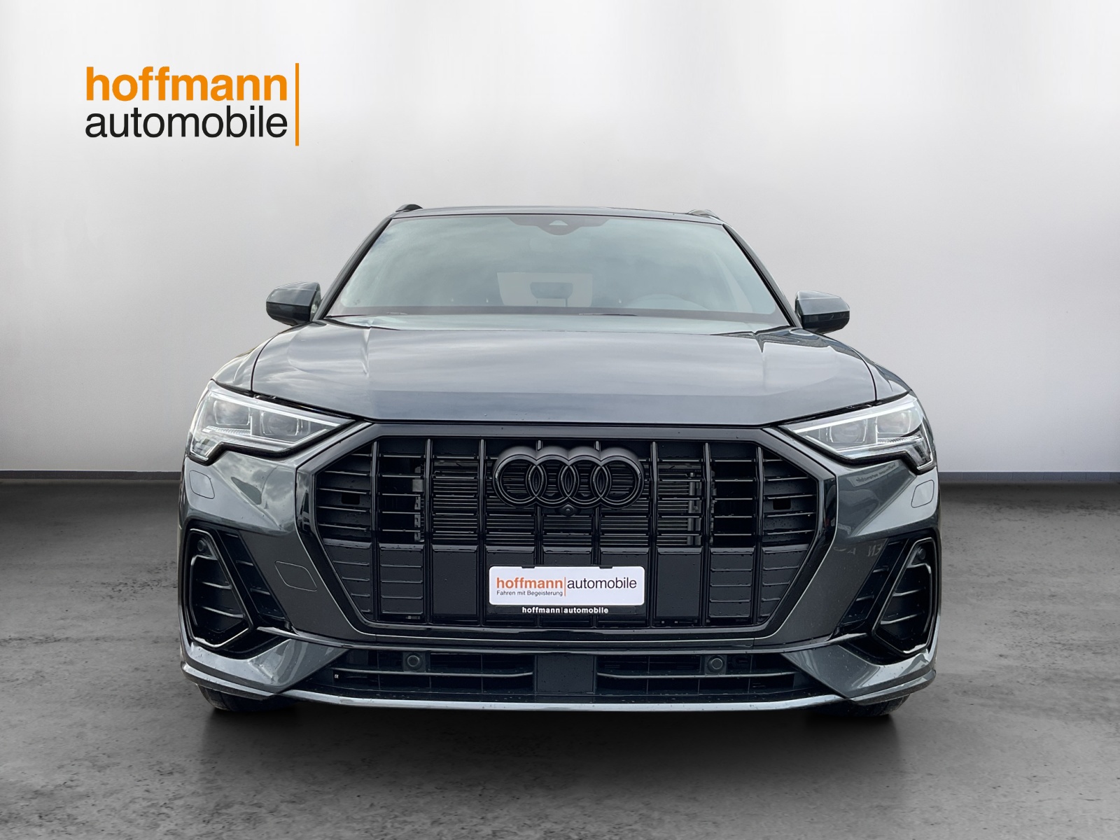 AUDI Q3 35 TFSI S line Attraction S-tronic-image-1