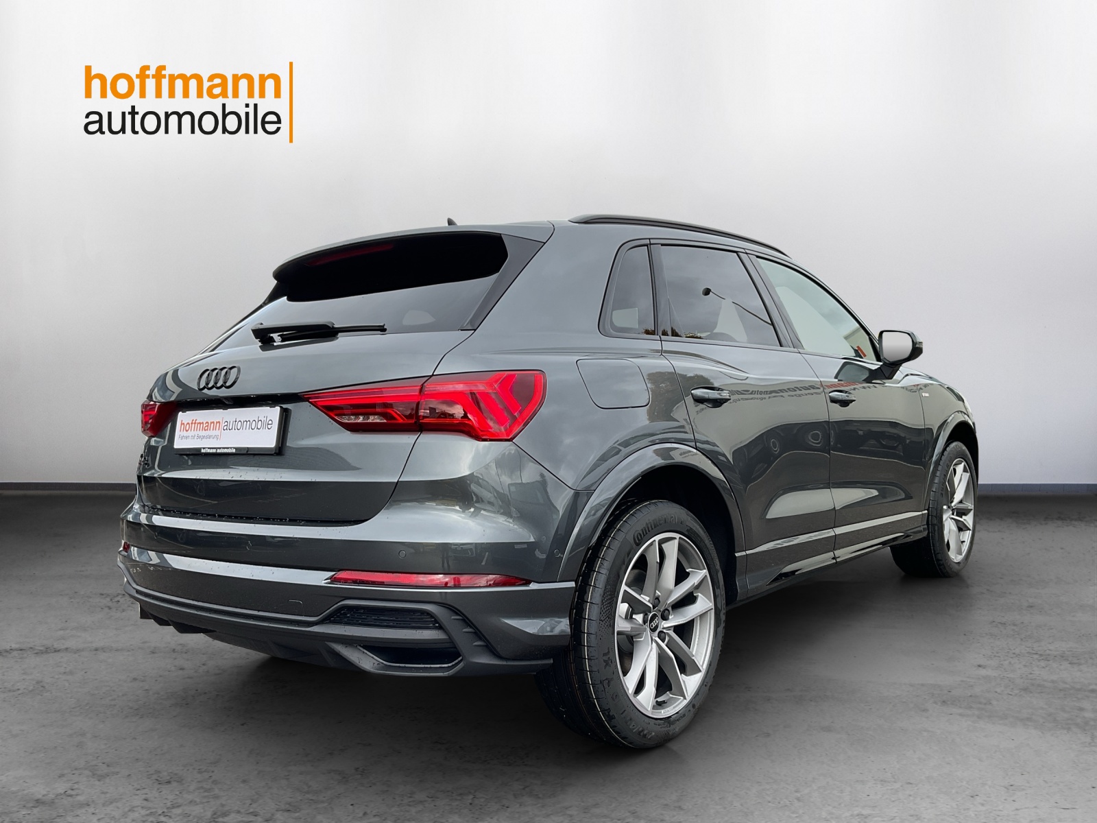 AUDI Q3 35 TFSI S line Attraction S-tronic-image-3