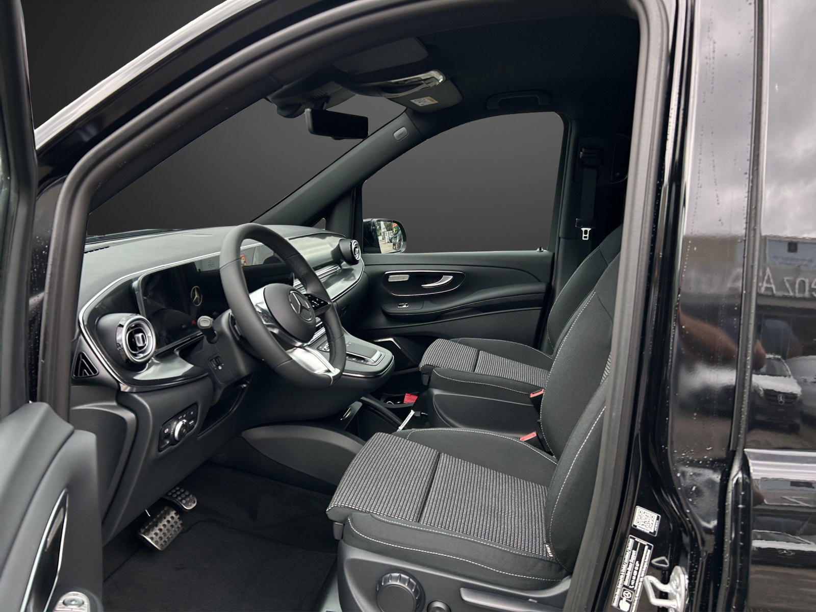 MERCEDES-BENZ V 300 d lang 4Matic 9G-Tronic-image-6
