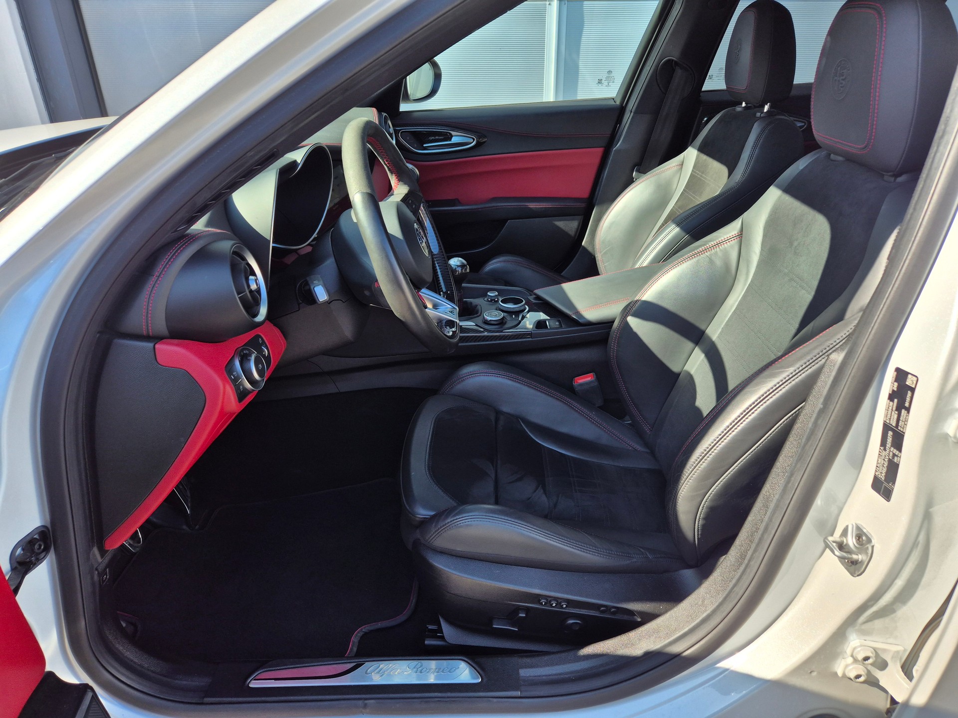 ALFA ROMEO Giulia 2.9 V6 Quadrifoglio-image-8