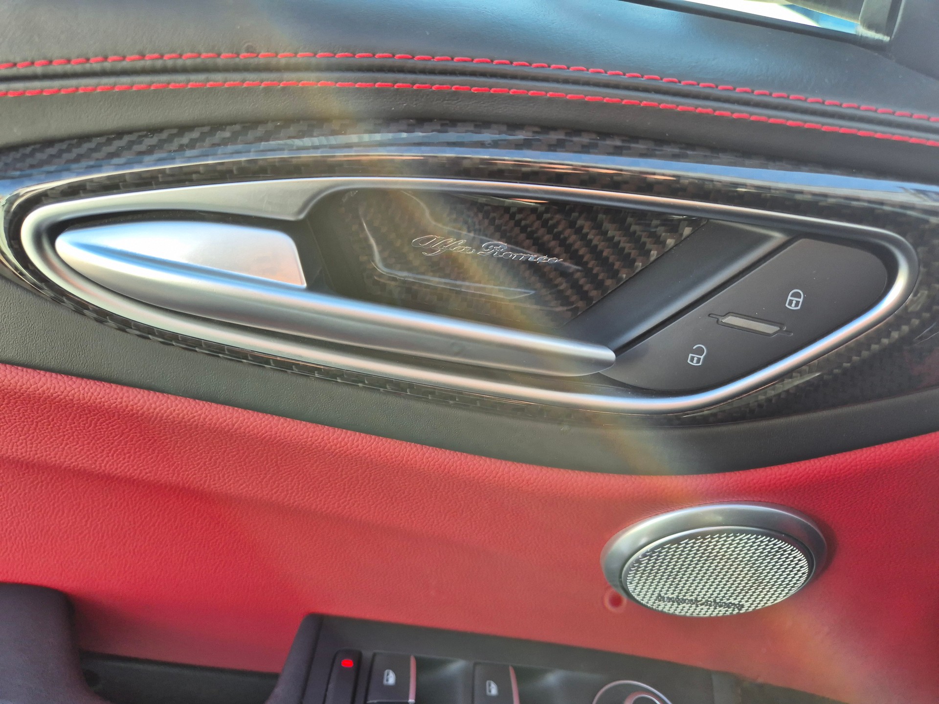 ALFA ROMEO Giulia 2.9 V6 Quadrifoglio-image-13