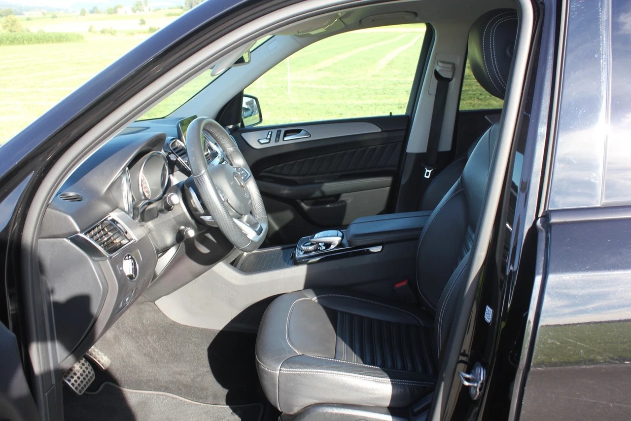 MERCEDES-BENZ GLE 500 e 4Matic 7G-Tronic-image-6