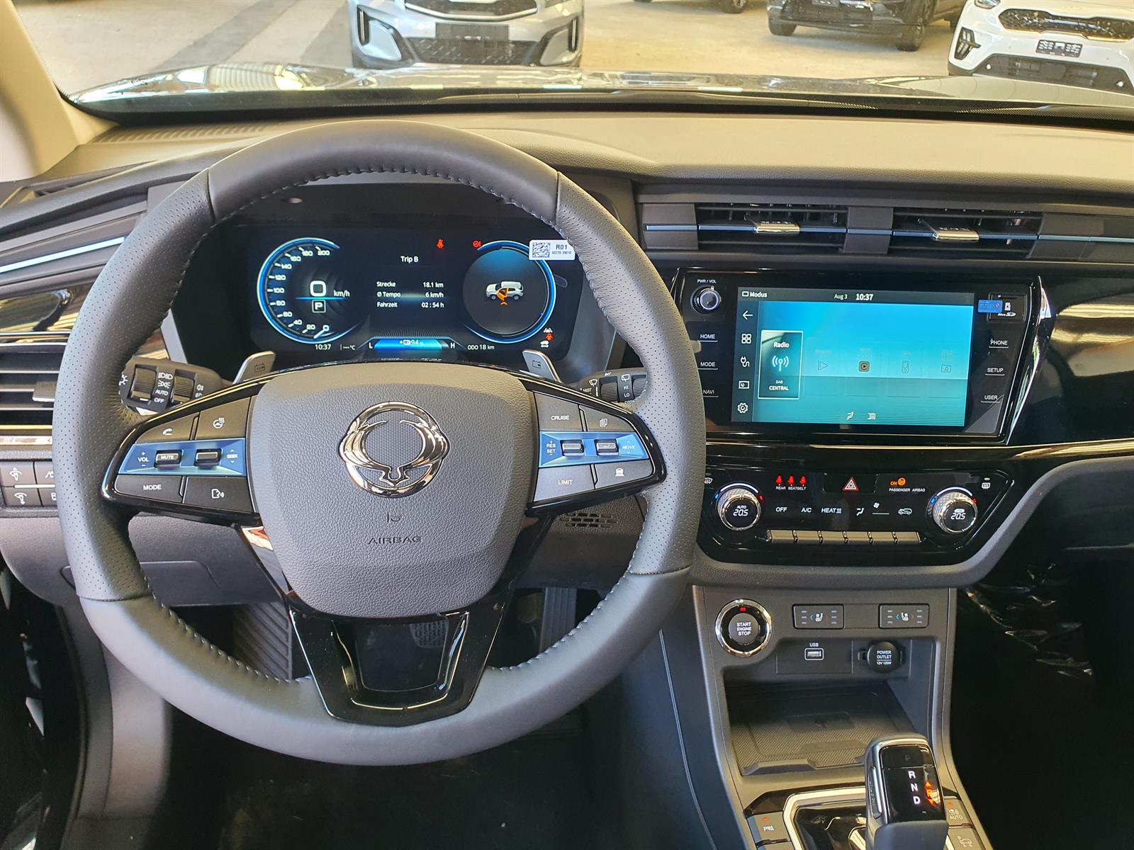 KGM-SsangYong Korando eMotion Titanium-image-9