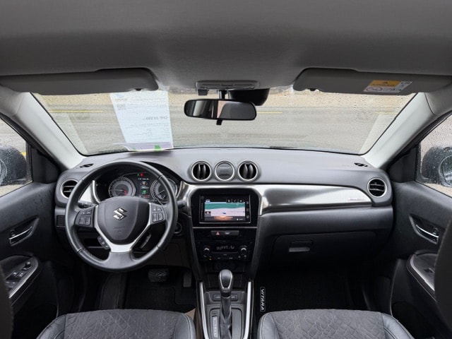 SUZUKI Vitara 1.5 HyCompact Top-image-9