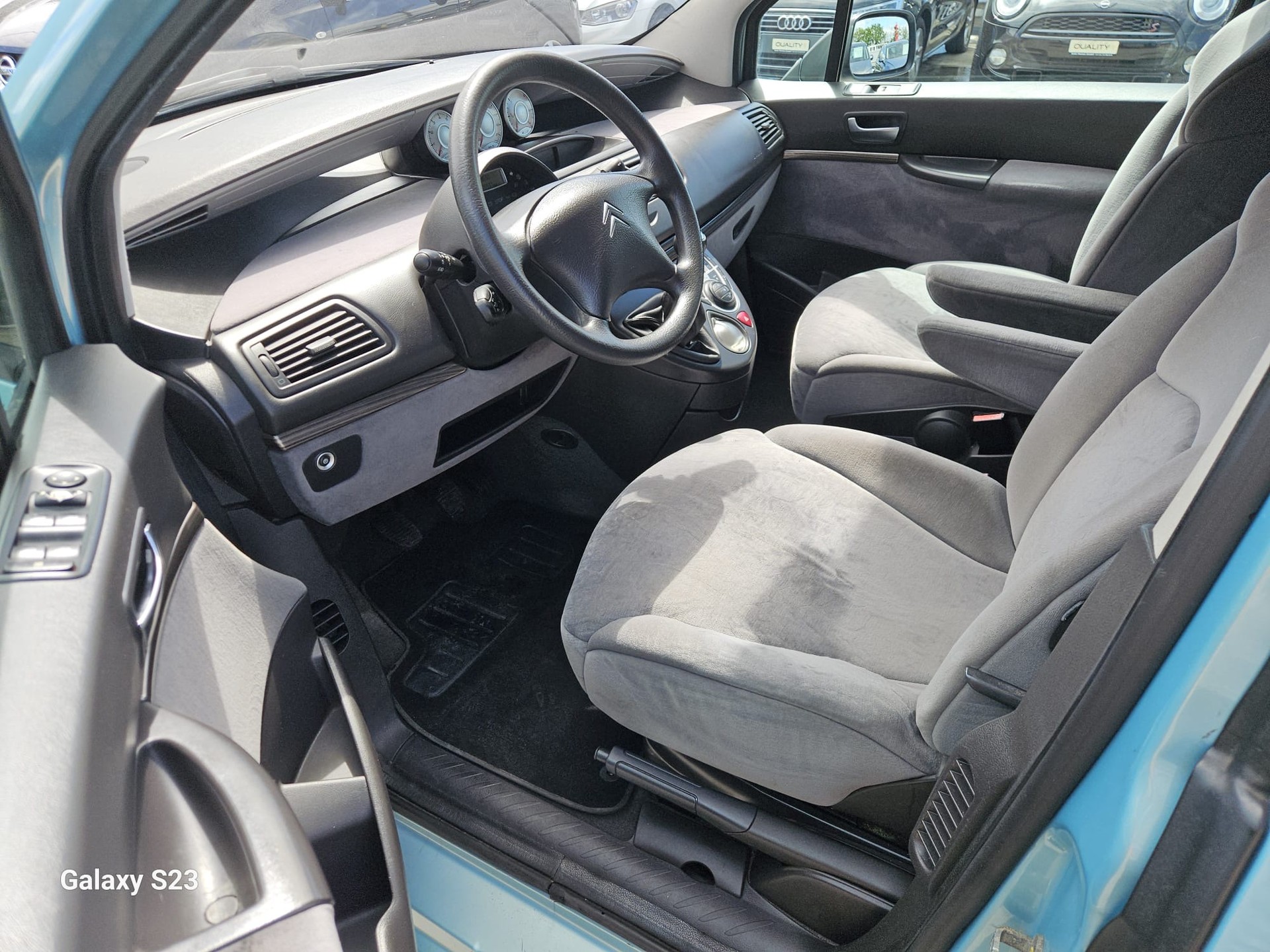 CITROEN C8 2.0 16V Exclusive-image-11
