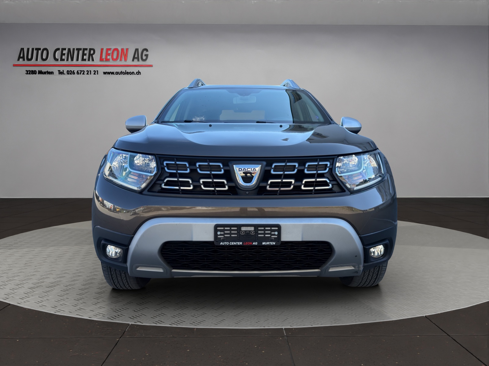 DACIA Duster SCe 115 Comfort 4x2-image-0