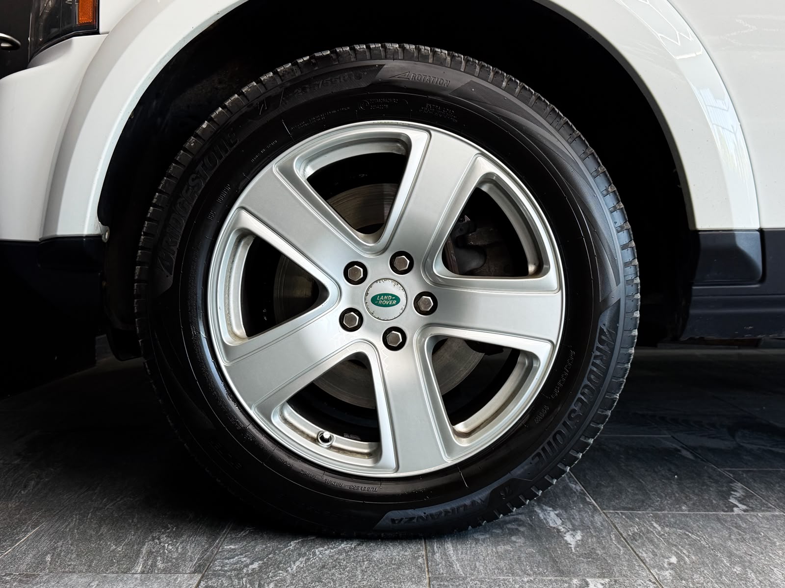 LAND ROVER Discovery 3.0 SDV6 SE Automatic *AHK*-image-24