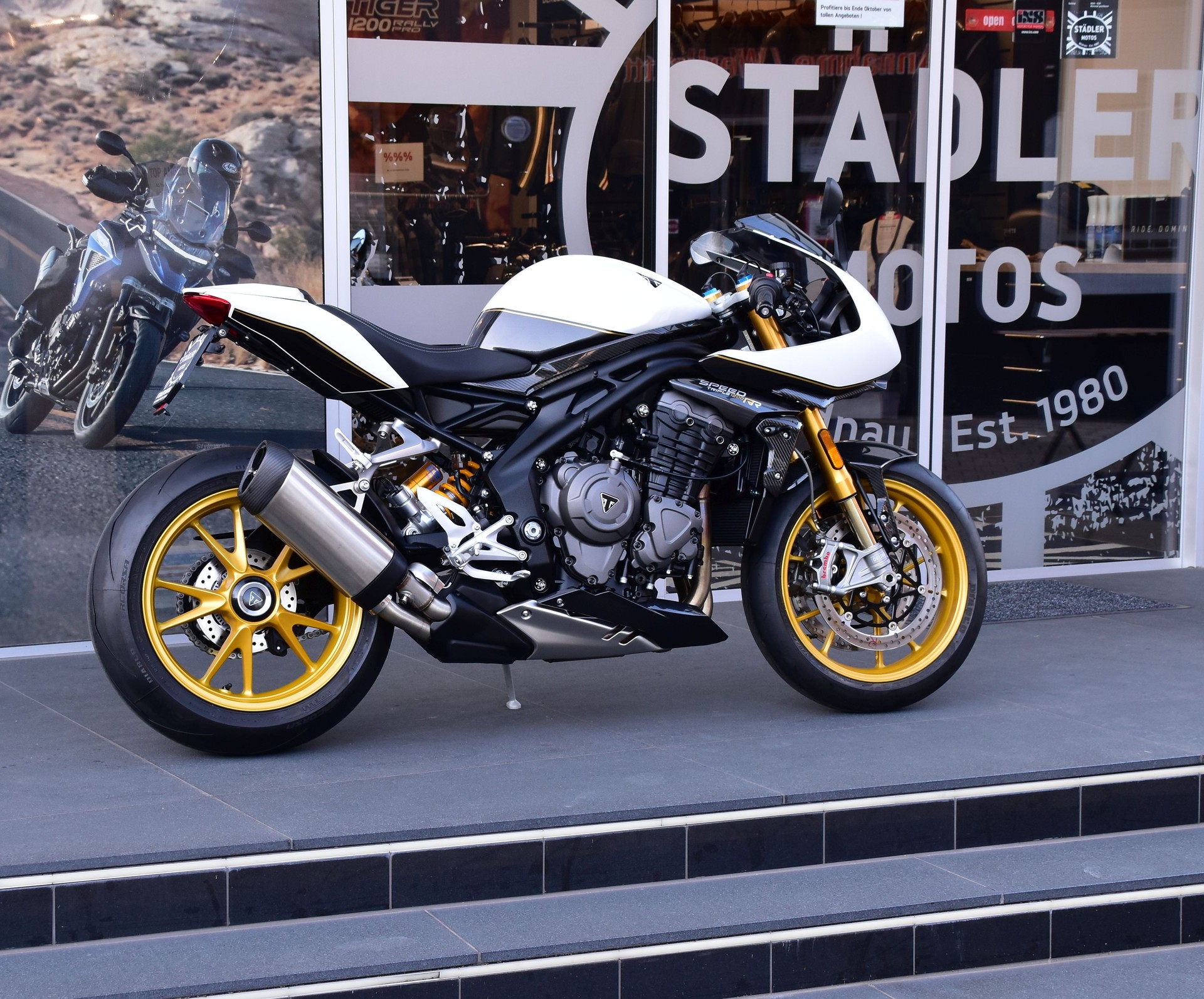TRIUMPH Speed Triple RR-image-1