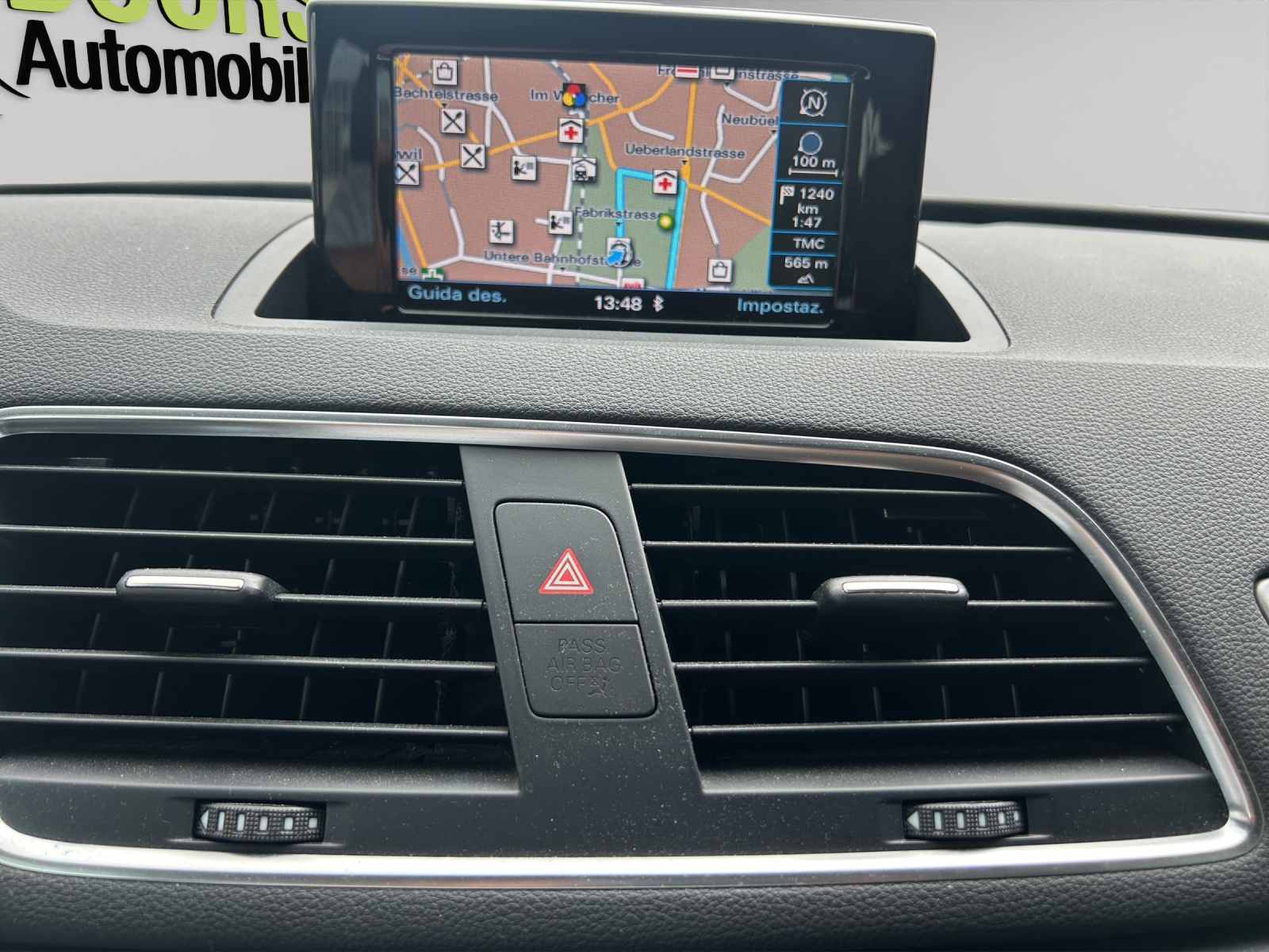 AUDI Q3 2.0 TDI Start quattro S-tronic-image-10