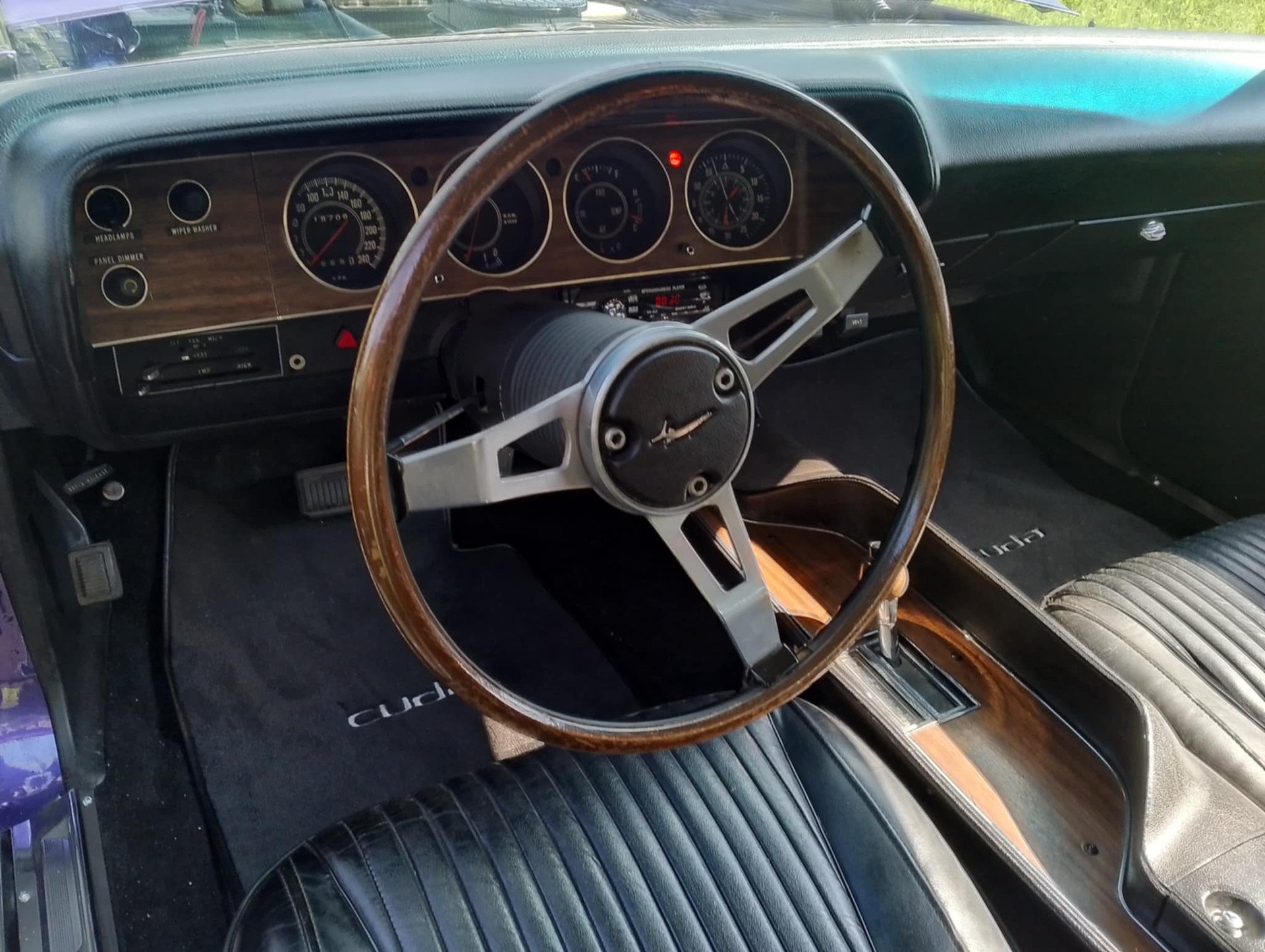 PLYMOUTH Barracuda-image-11