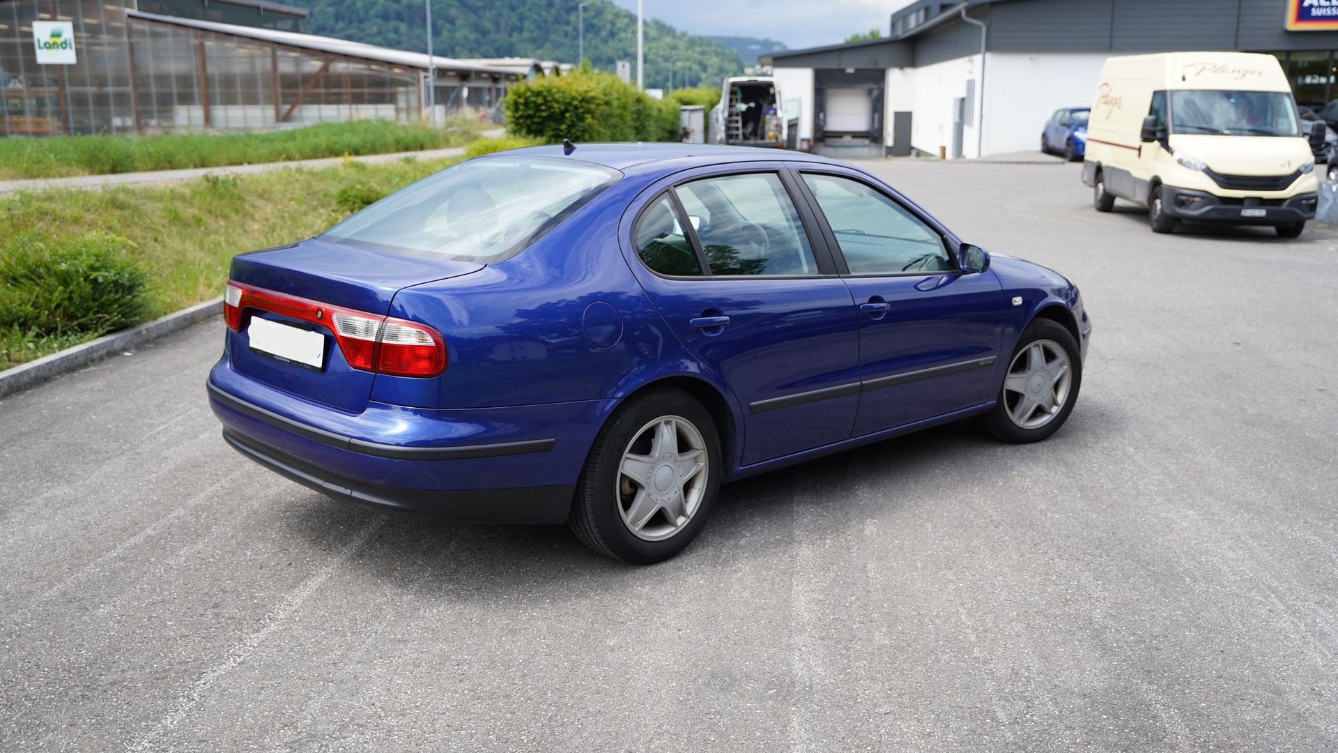 SEAT 2.3i 20V 170 Executive-image-1