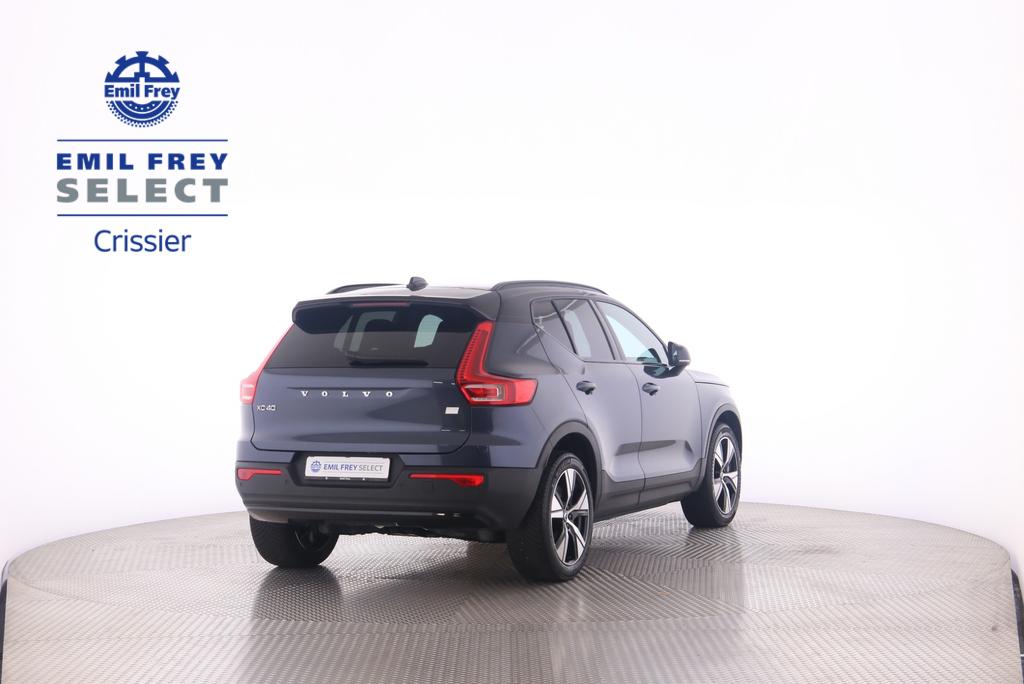VOLVO XC40 P6 Plus-showroom-element-1