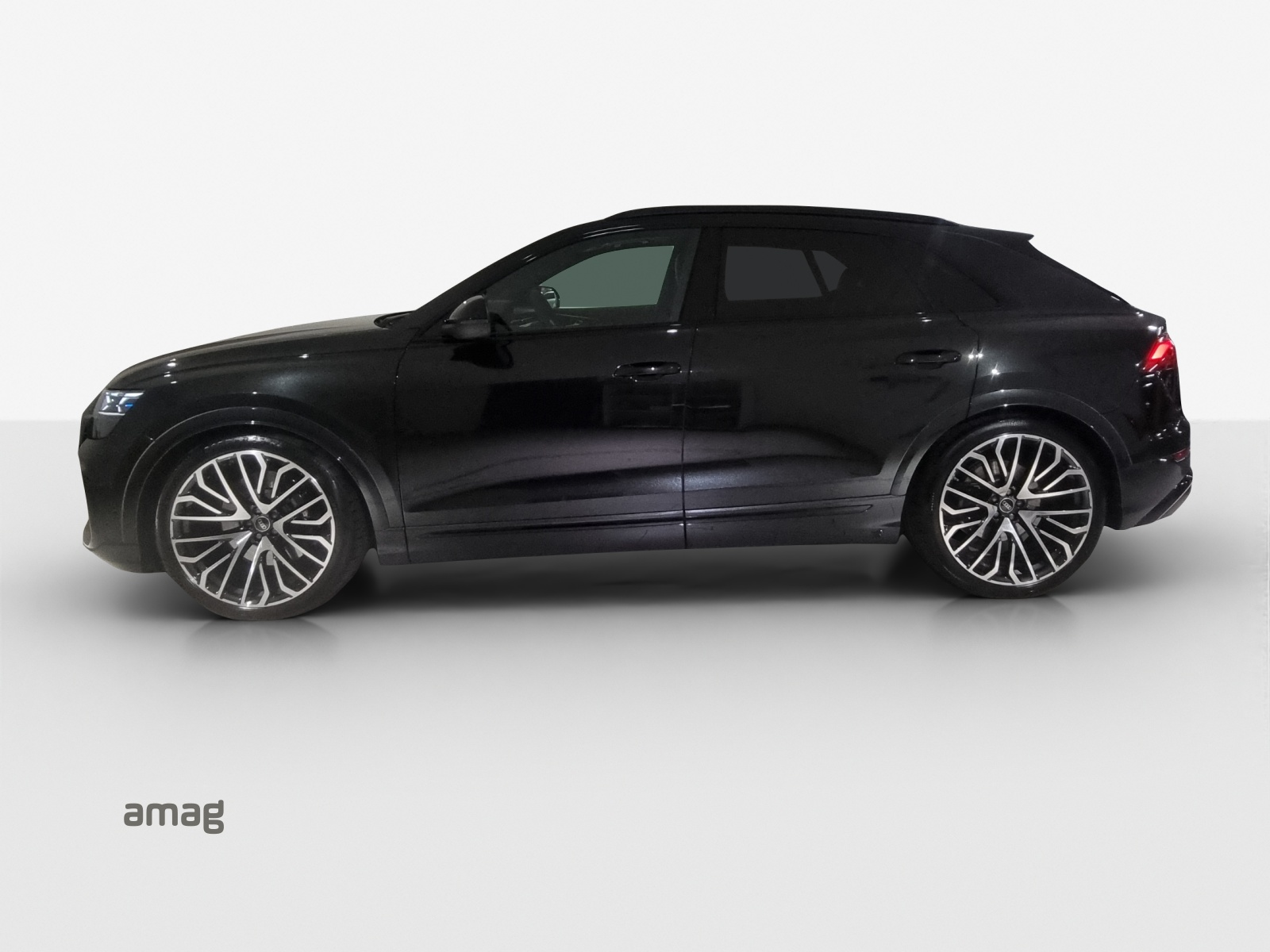AUDI SQ8 SUV TFSI quattro tiptronic-image-1