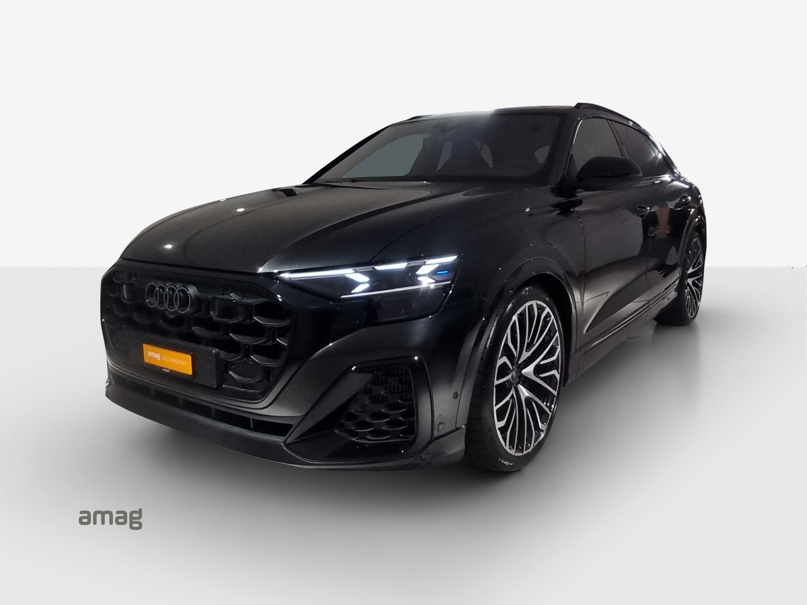 AUDI SQ8 SUV TFSI quattro tiptronic-image-0
