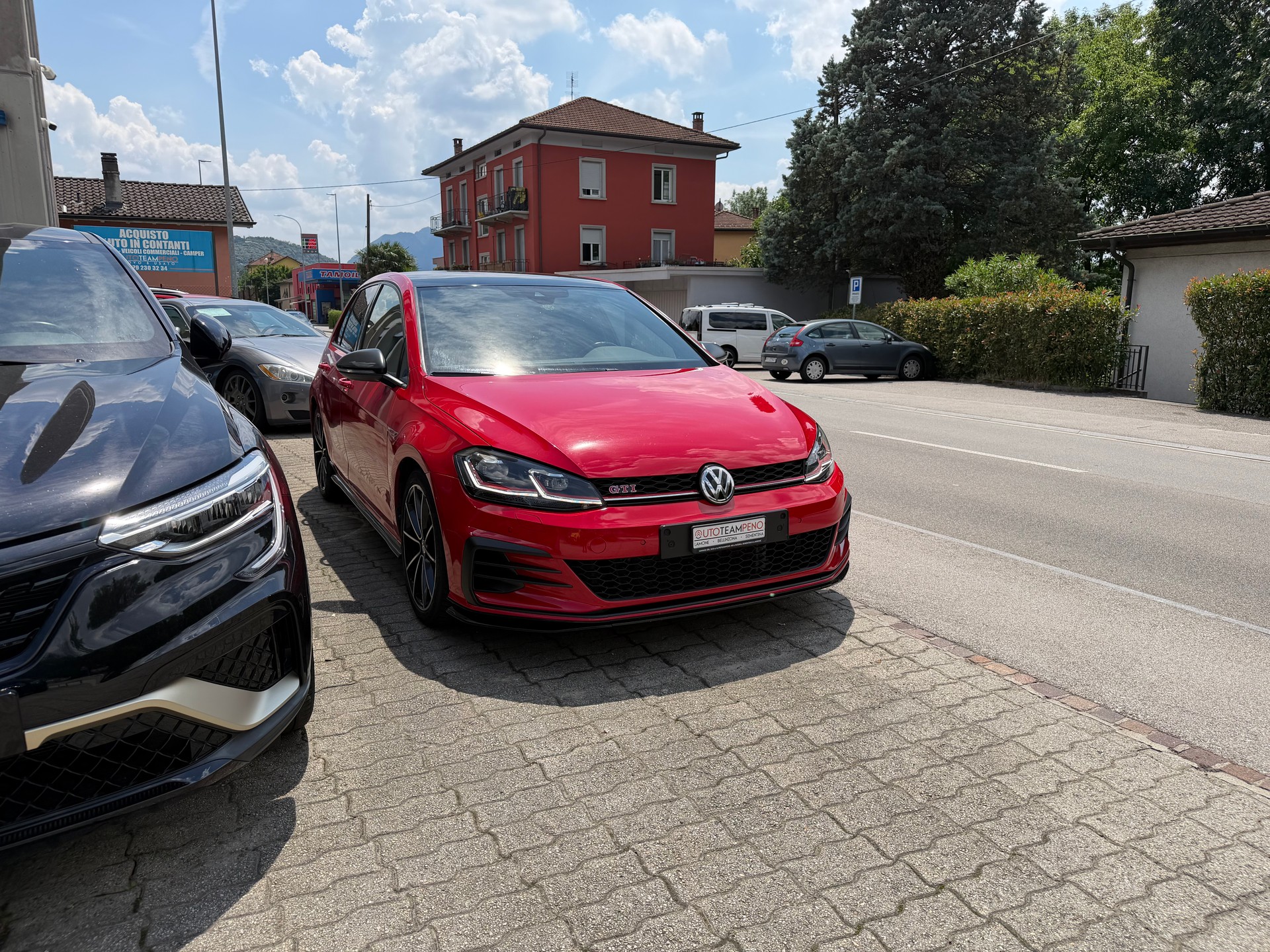 VW Golf 2.0 TSI GTI TCR DSG-image-2