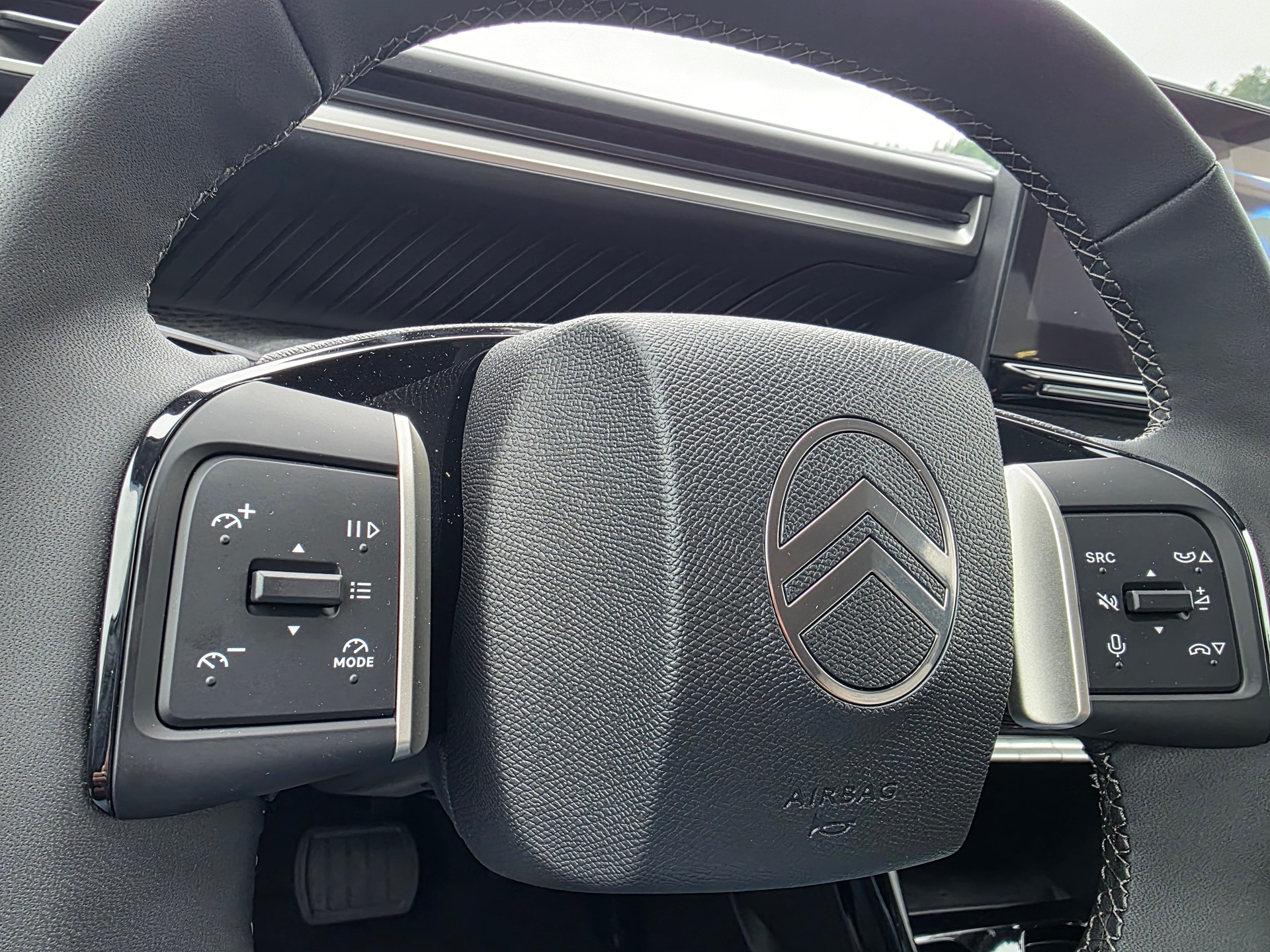 CITROEN e-C3 44kWh Max-image-13