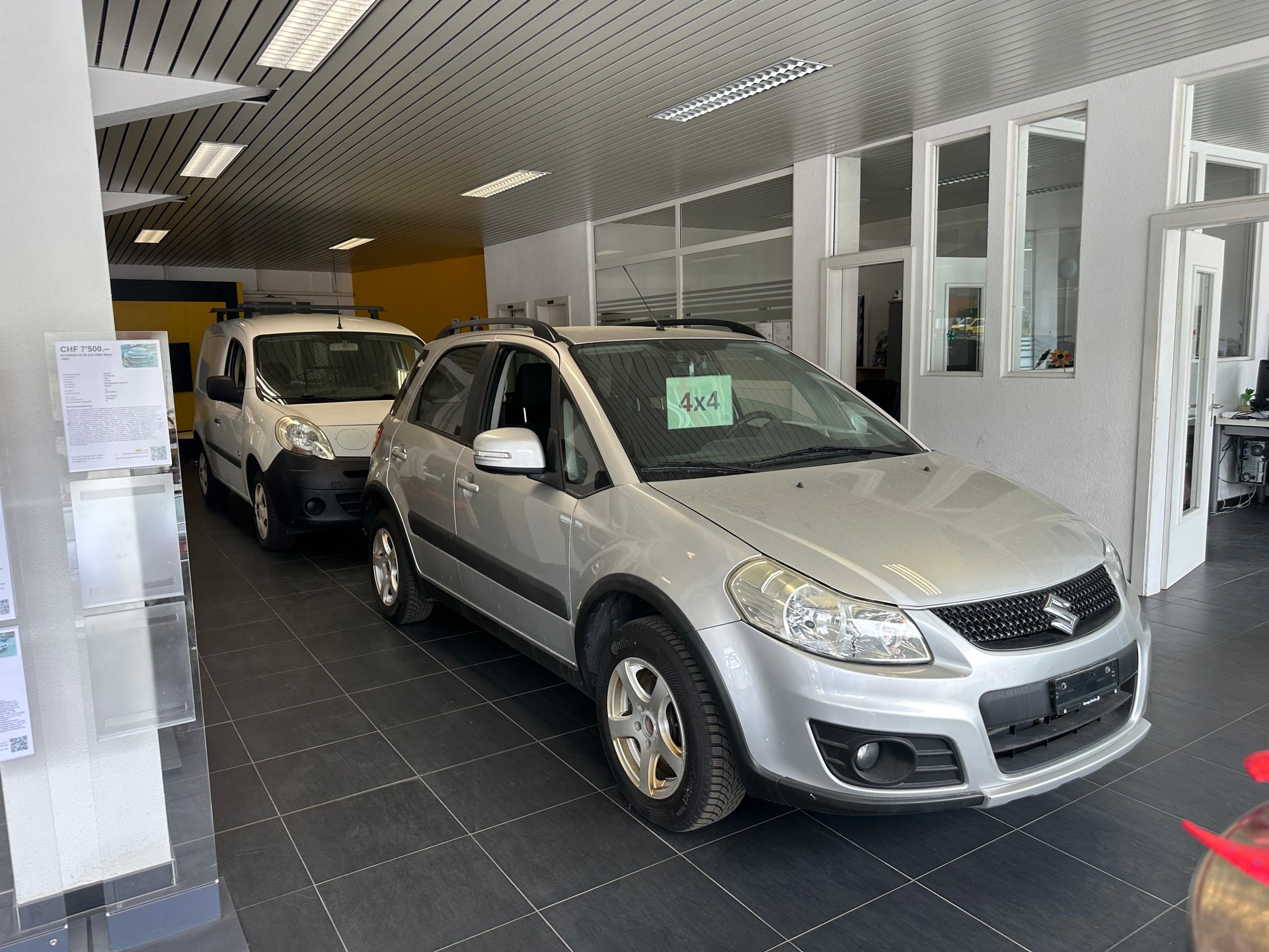 SUZUKI SX4 1.6 16V GL Top Indigo 4WD-image-1