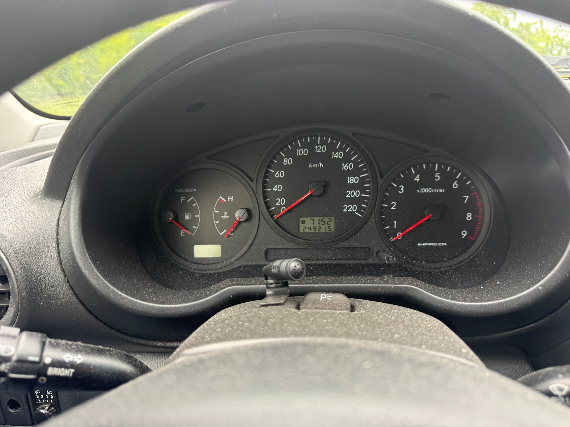 SUBARU Impreza 1.5R Swiss-image-12