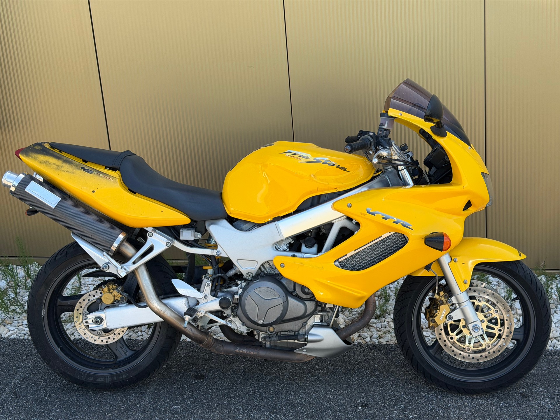 HONDA VTR 1000 F V-X Fire Storm-image-3
